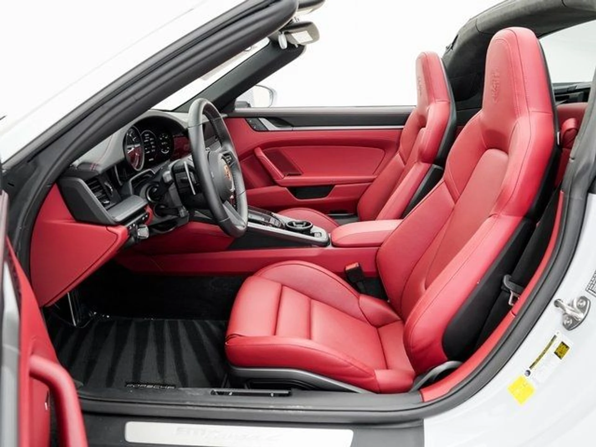 mph005_191299023_b8a884ba904c326a599c53641d2c0e2a_5e7d3c36ce