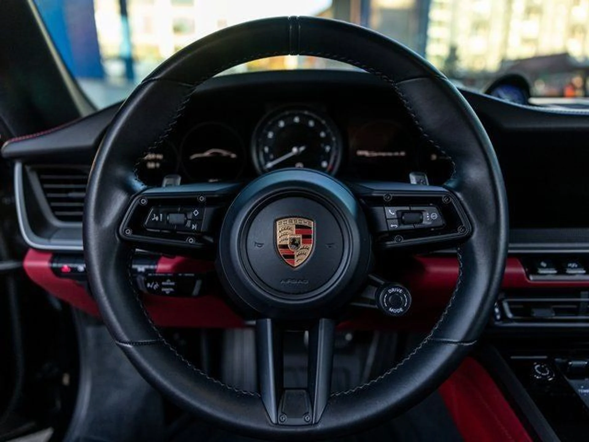 mph005_191402176_6_0451a16f1f