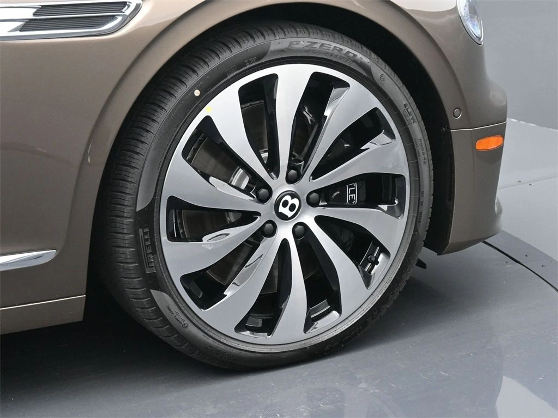 mph005_1934718186_6331a12a9fec807a73fe8f04f51dd06cx_75fe98d0c8