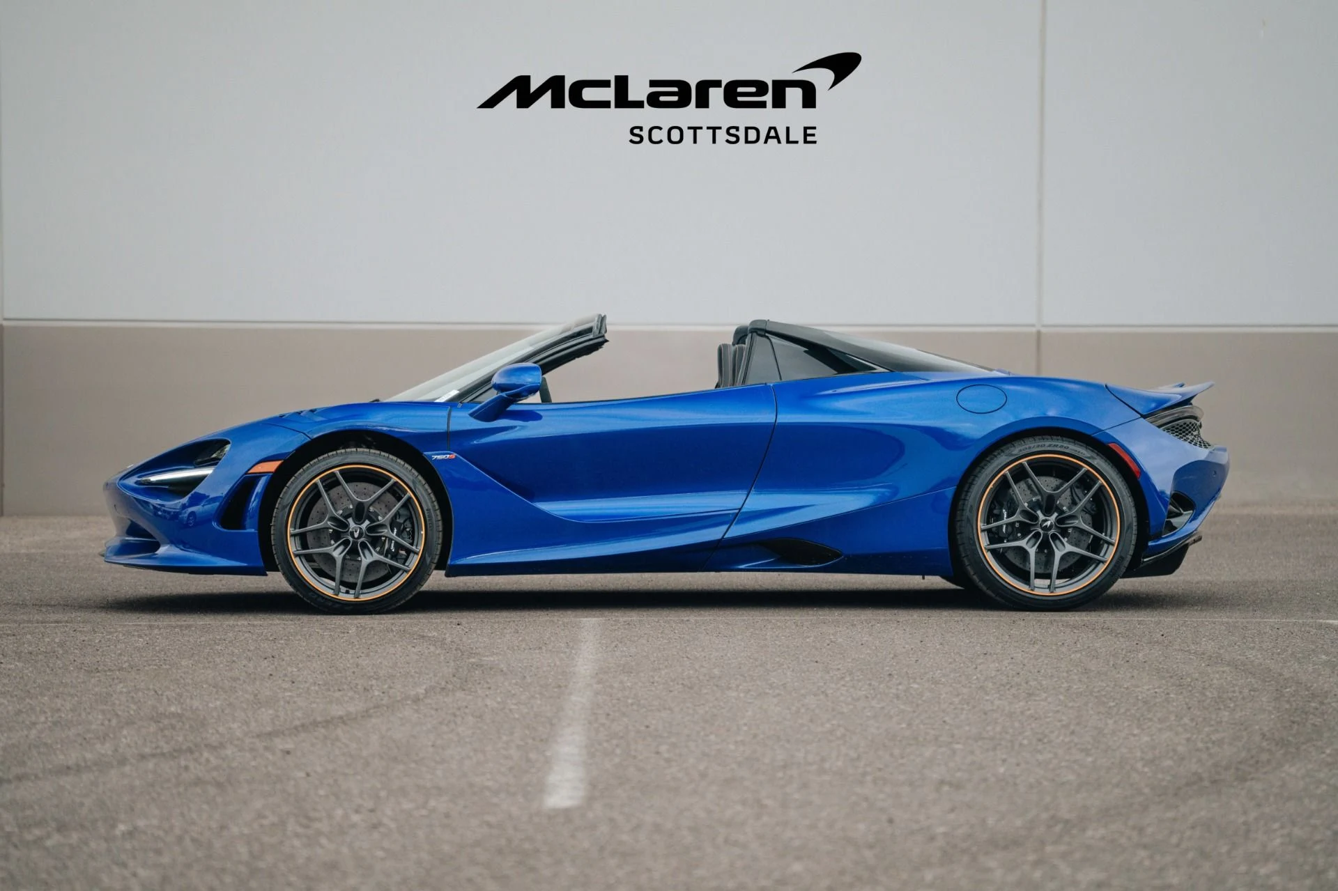 mph005_1936939581_Used_2024_MCLAREN_750_S_SPIDER_1736447134_1208a5e423