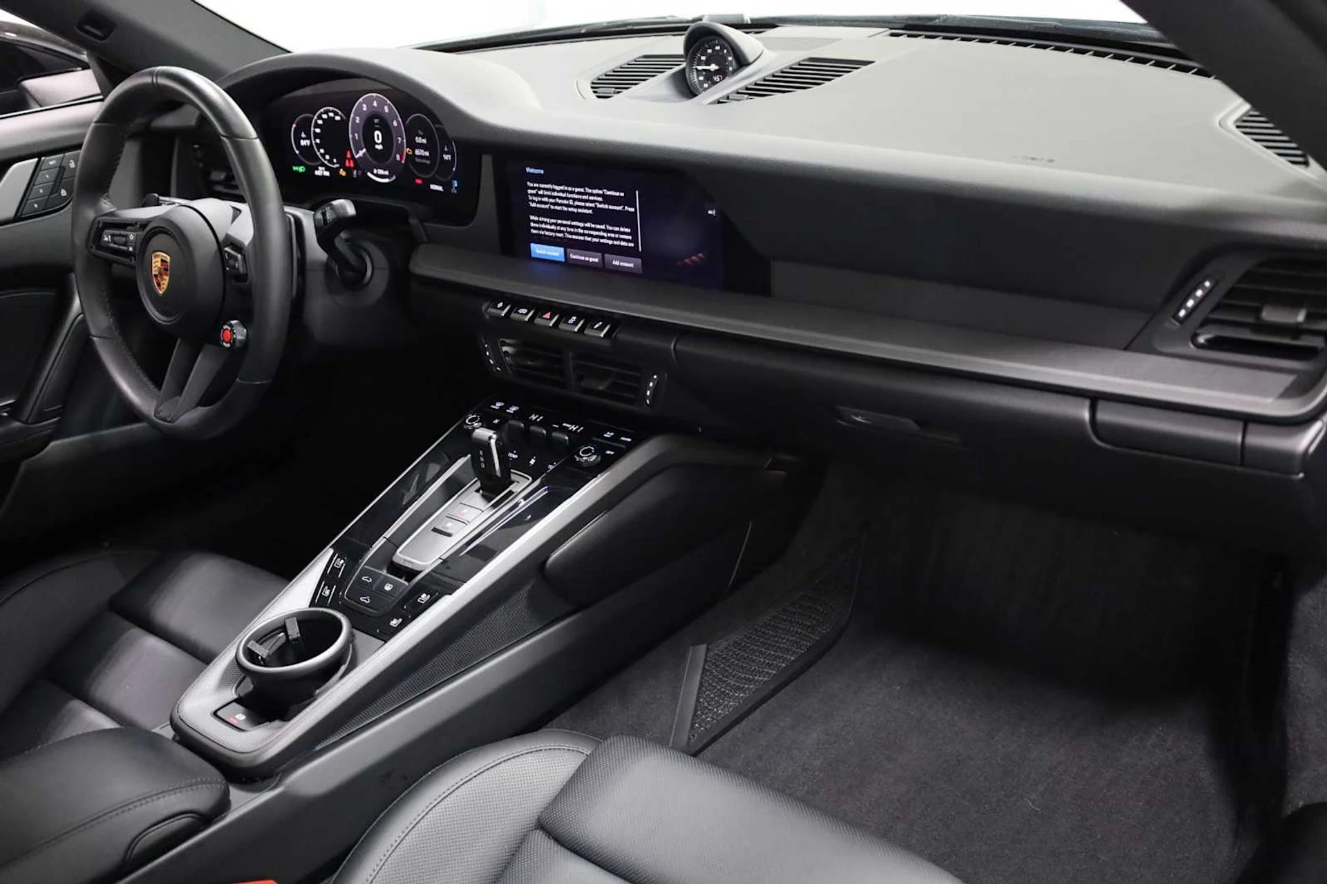 mph005_1938889671_8f877fd3d3ea4a47492f37a63df3d07d_041d8fb86e