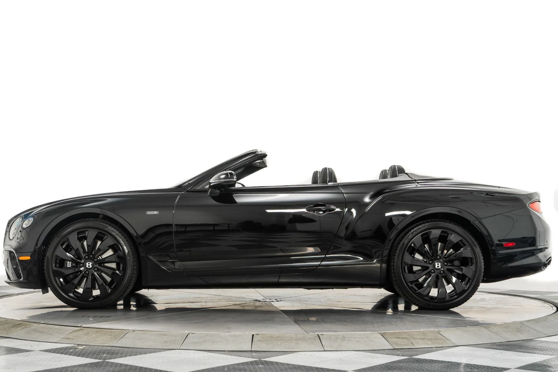 mph005_1945701116_Used_2024_Bentley_Continental_GTC_Edition_8_1757437315_d4f3ca5585