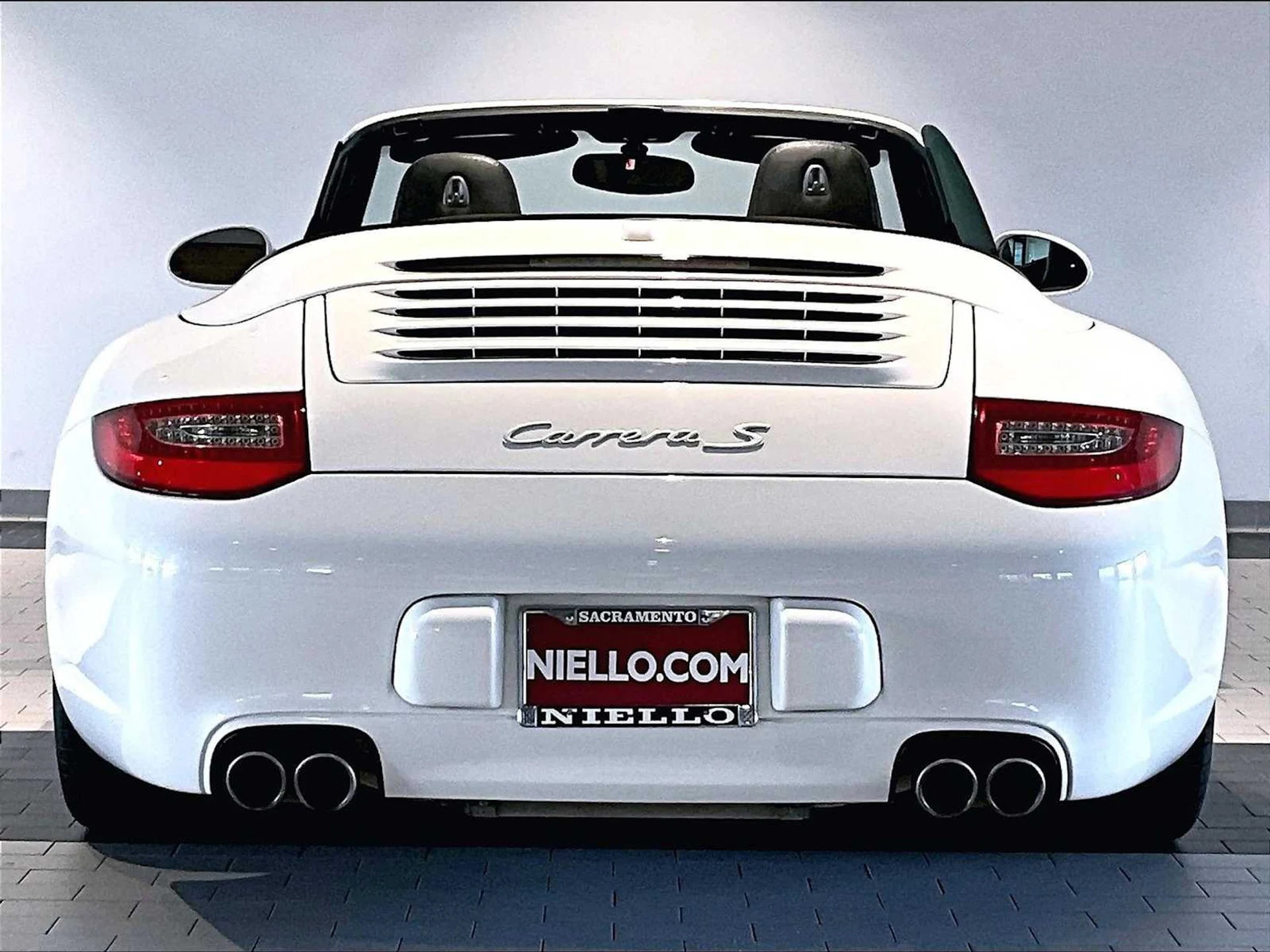 mph005_1957165310_56f1e9beb48ede40e4b42bbfff9a7a15x_081620a97a