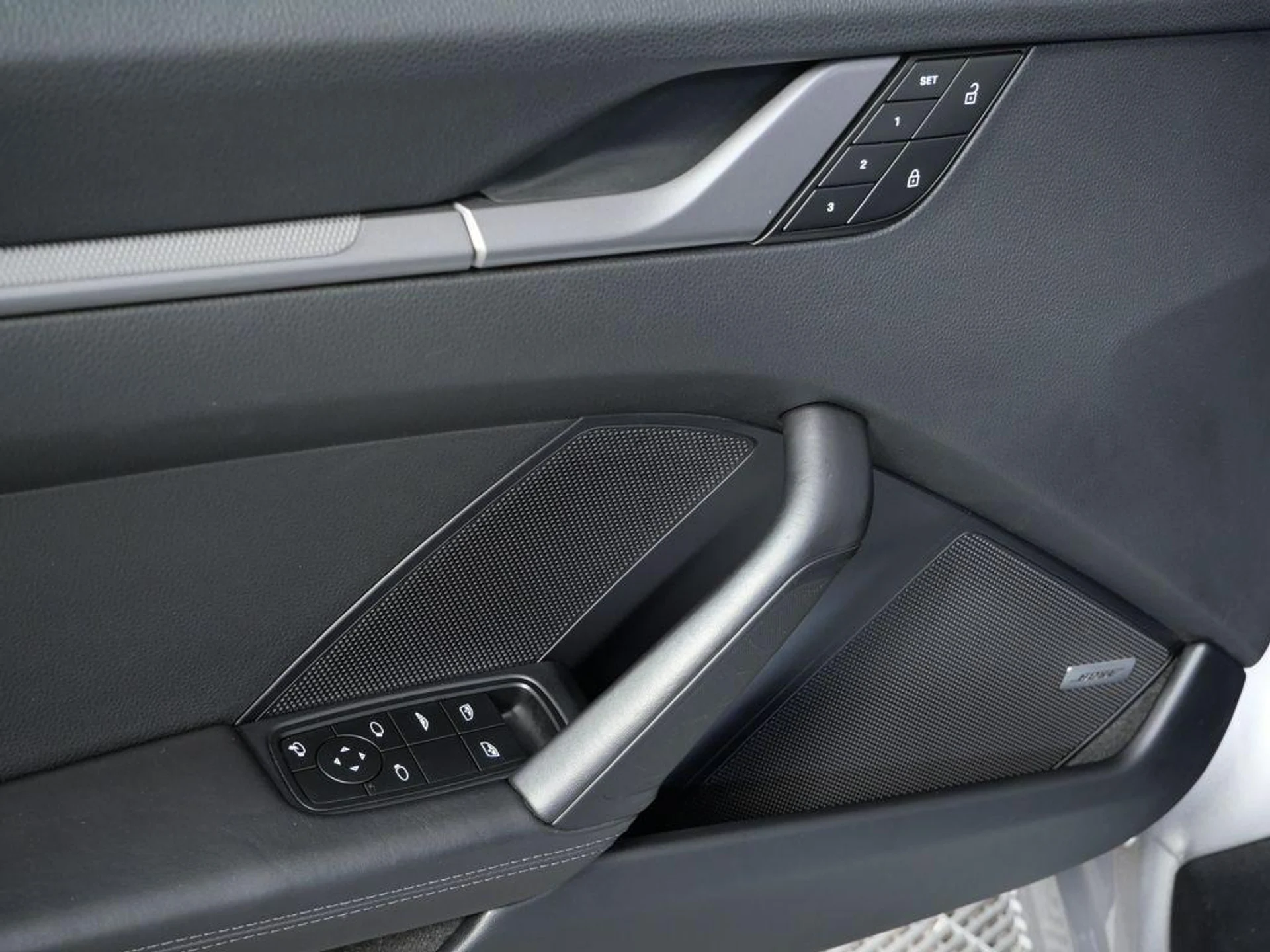 mph005_1957204145_mnnr_Mv_T5_Ec_H_f_Goyj_H3q2ng_EZ_I_ba37d4d460