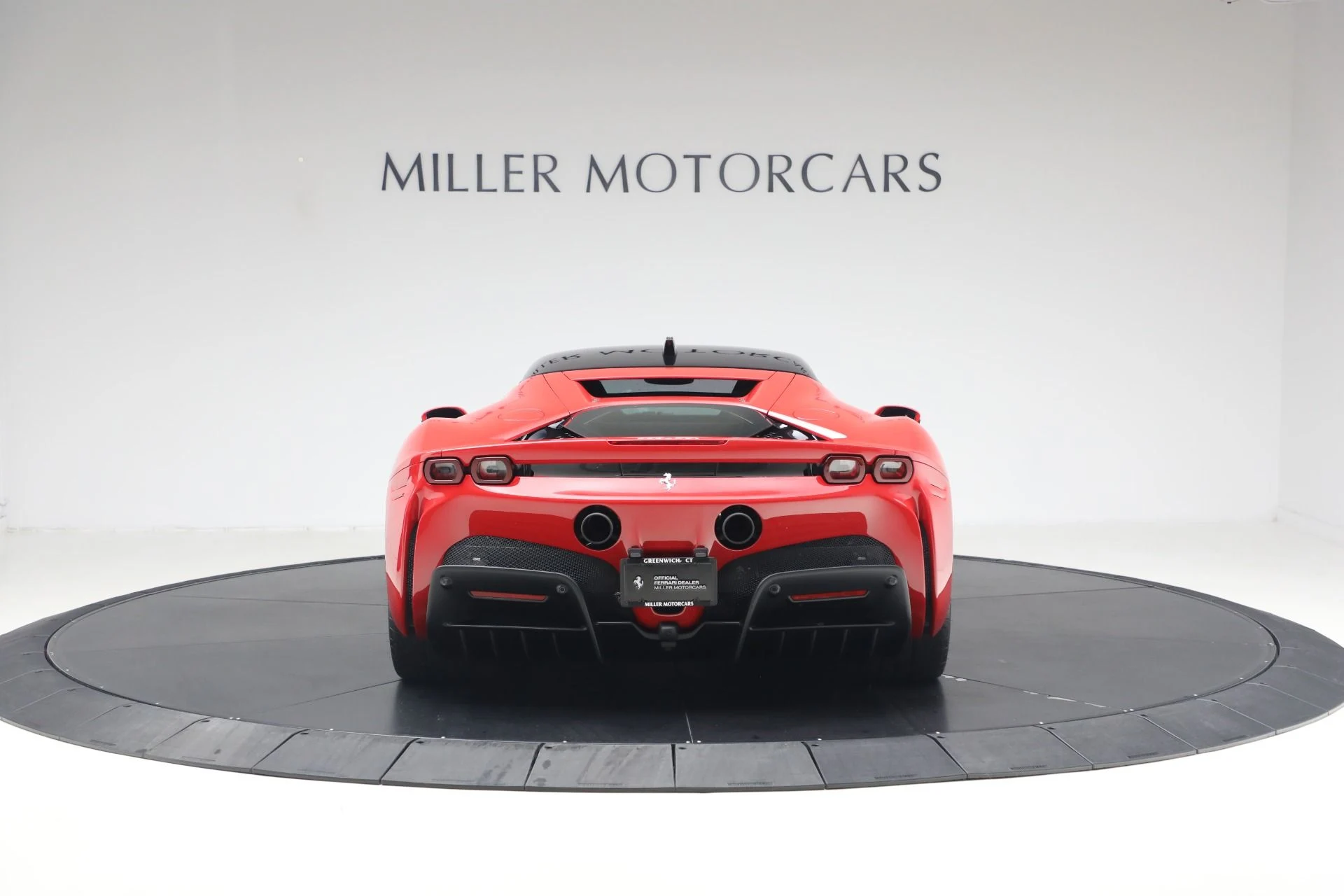 mph005_1967645494_Used_2023_Ferrari_SF_90_Stradale_1790624434_1eea094314