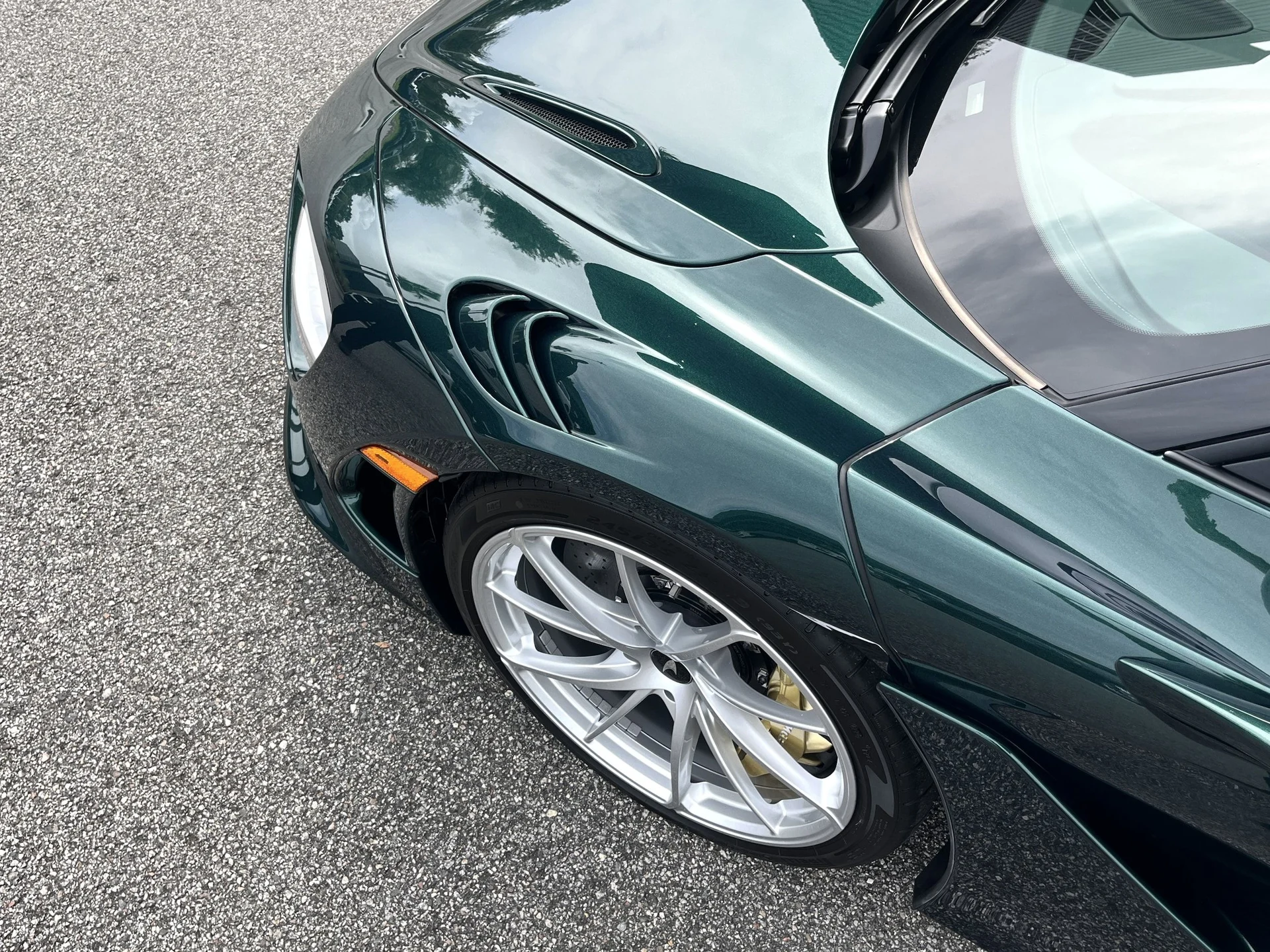 mph005_2000975678_2d57dc4e6ee28c0030ce8ef99fc6a1cbx_c6b7a302cb