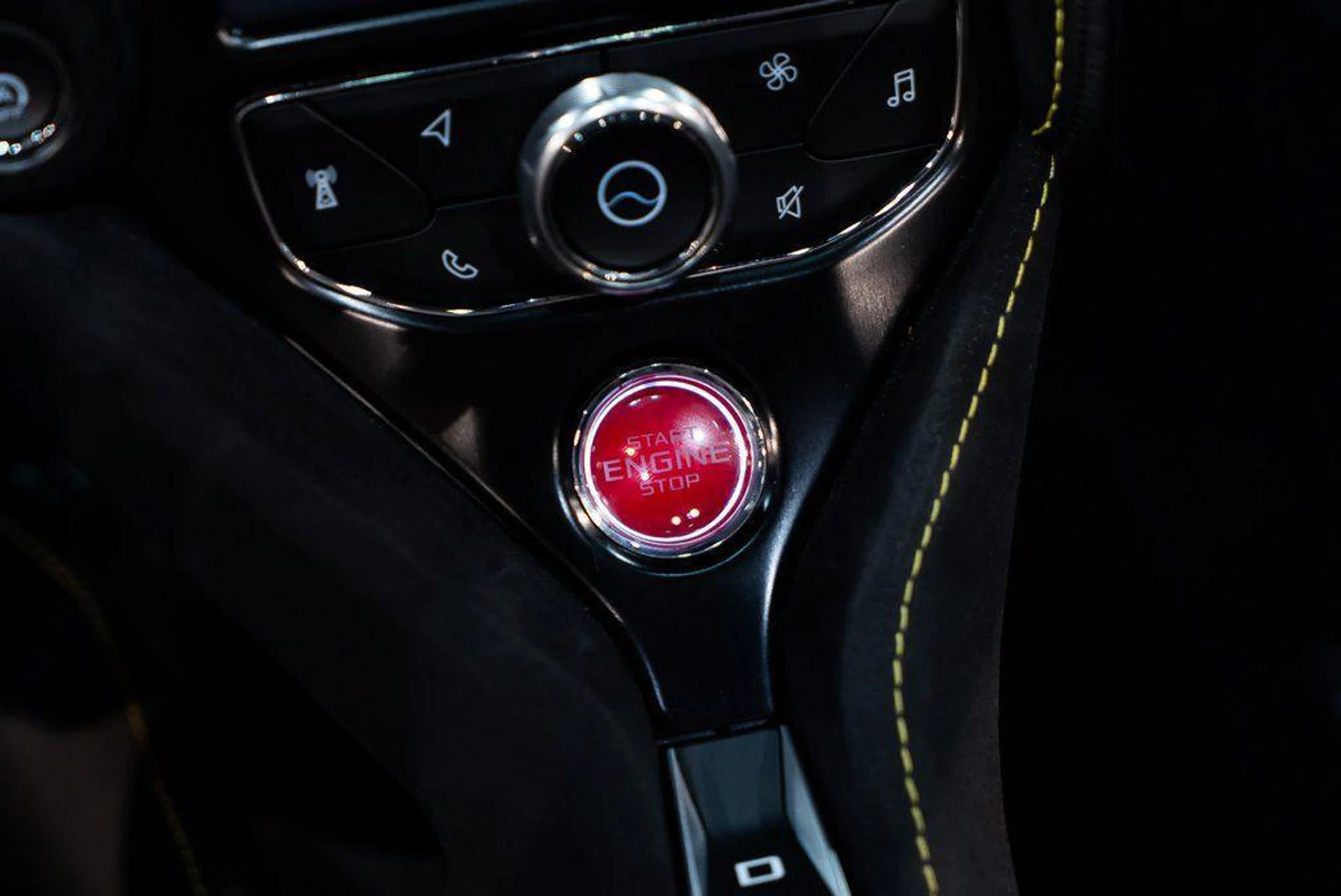 mph005_200149936_m_Hl_I_Siwd_NV_6_Dmdp75a_C_P_Qe5_Pg_c3a3c18dc6