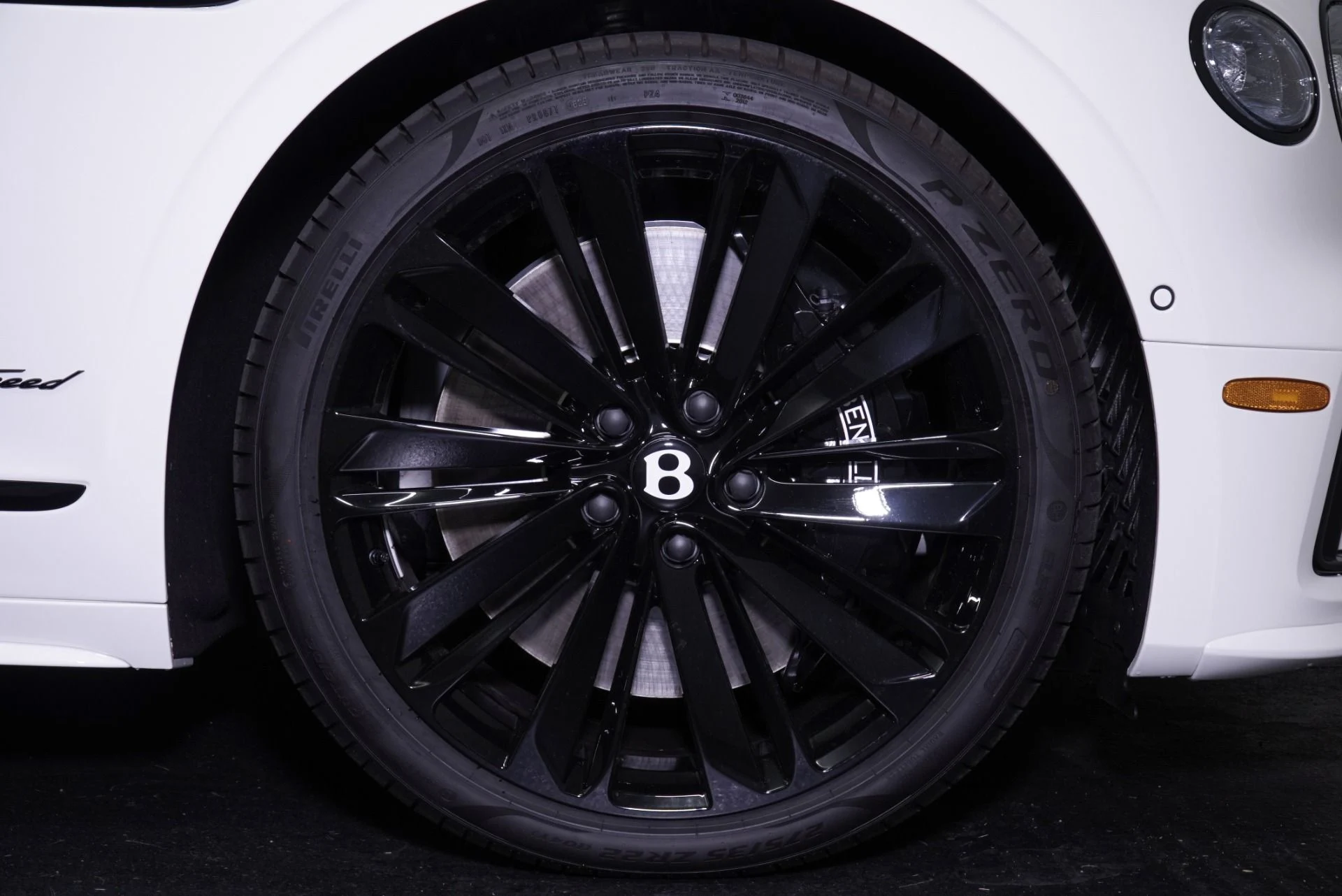 mph005_2005280635_New_2026_Bentley_Flying_Spur_Speed_1762586392_f10e290367