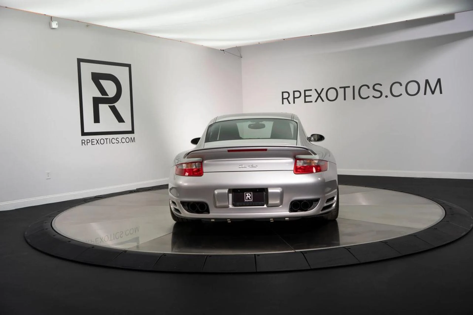 mph005_2008984533_83bb34c2c75fe647a818c709c20ba62d_958c27d995