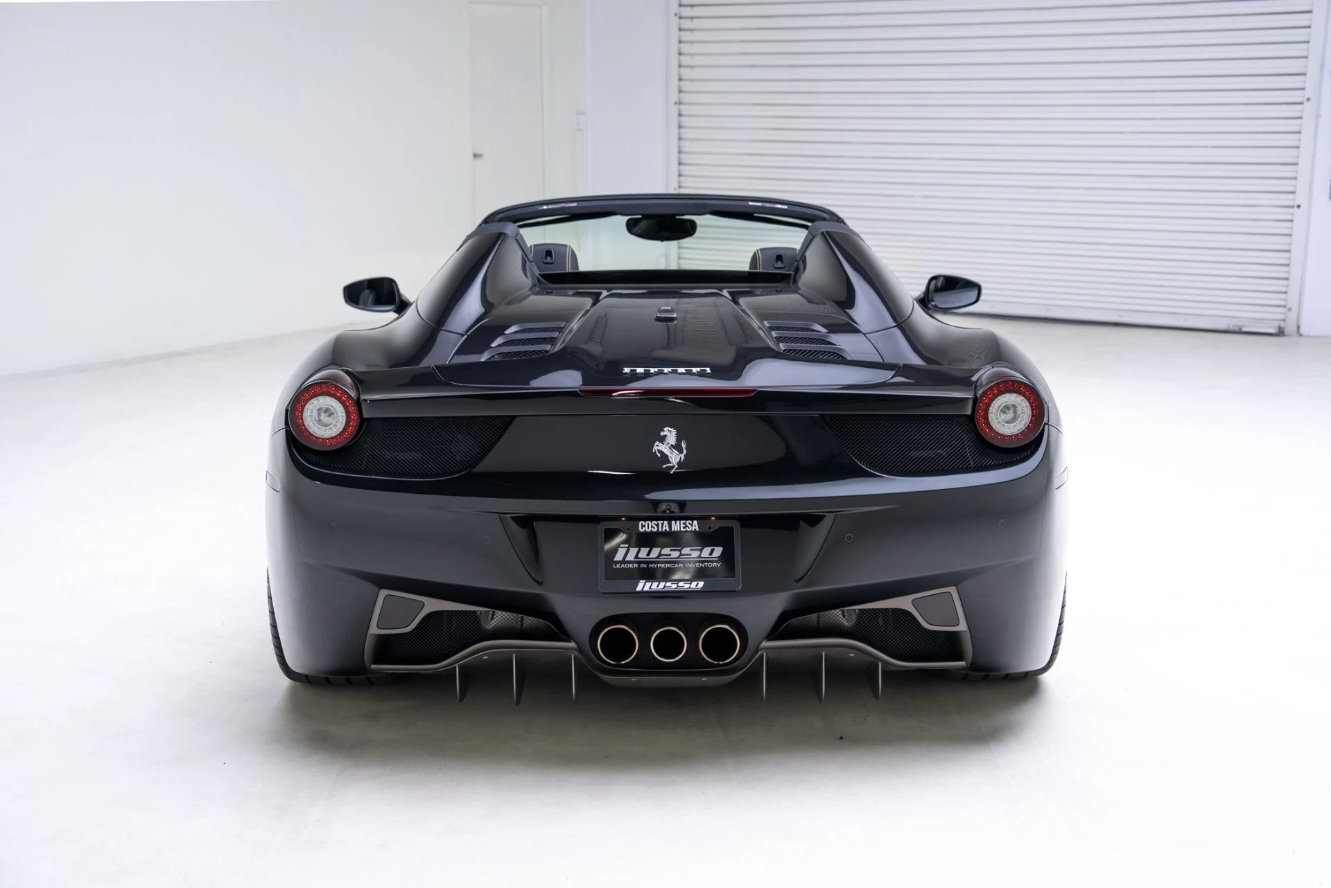 mph005_2025486613_Used_2015_Ferrari_458_Spider_1768509966_8a7a2b278a