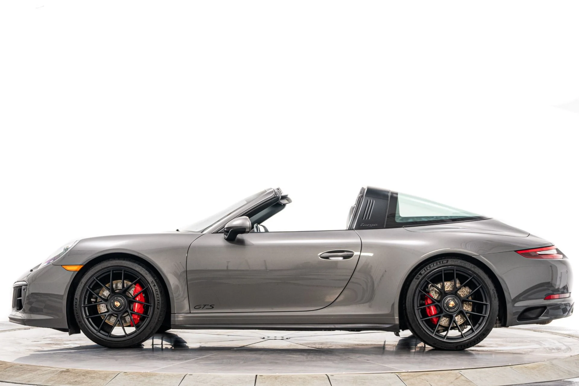 mph005_2027715462_Used_2018_Porsche_911_Targa_4_GTS_1781794965_e6172c5afa