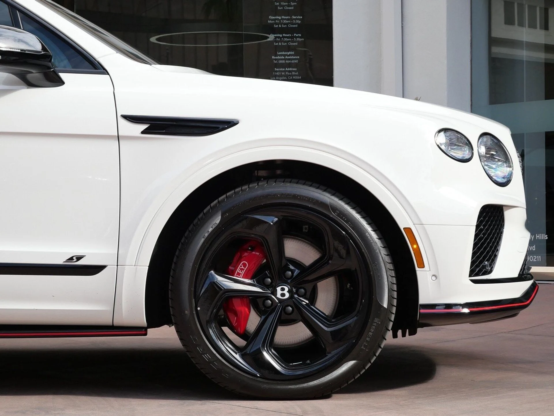 mph005_2030434680_a6ab2854a1d6cd6c81cab80ce70a8a8bx_5a453d49ea