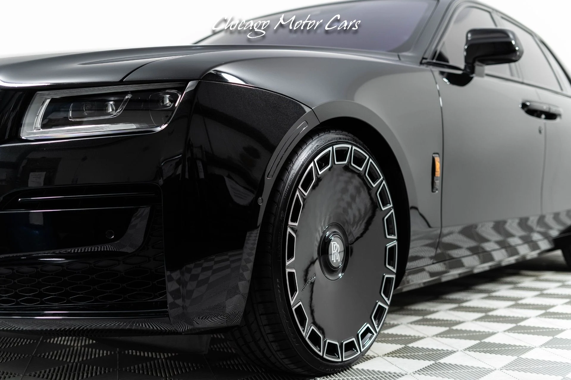 mph005_2033946284_12082_p6_l_0919617b59