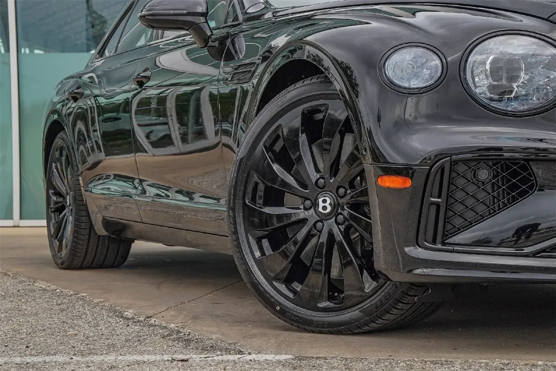 mph005_2037647794_85563b37042a4d8cbc0368d3effe10aa_ad5ef2a144