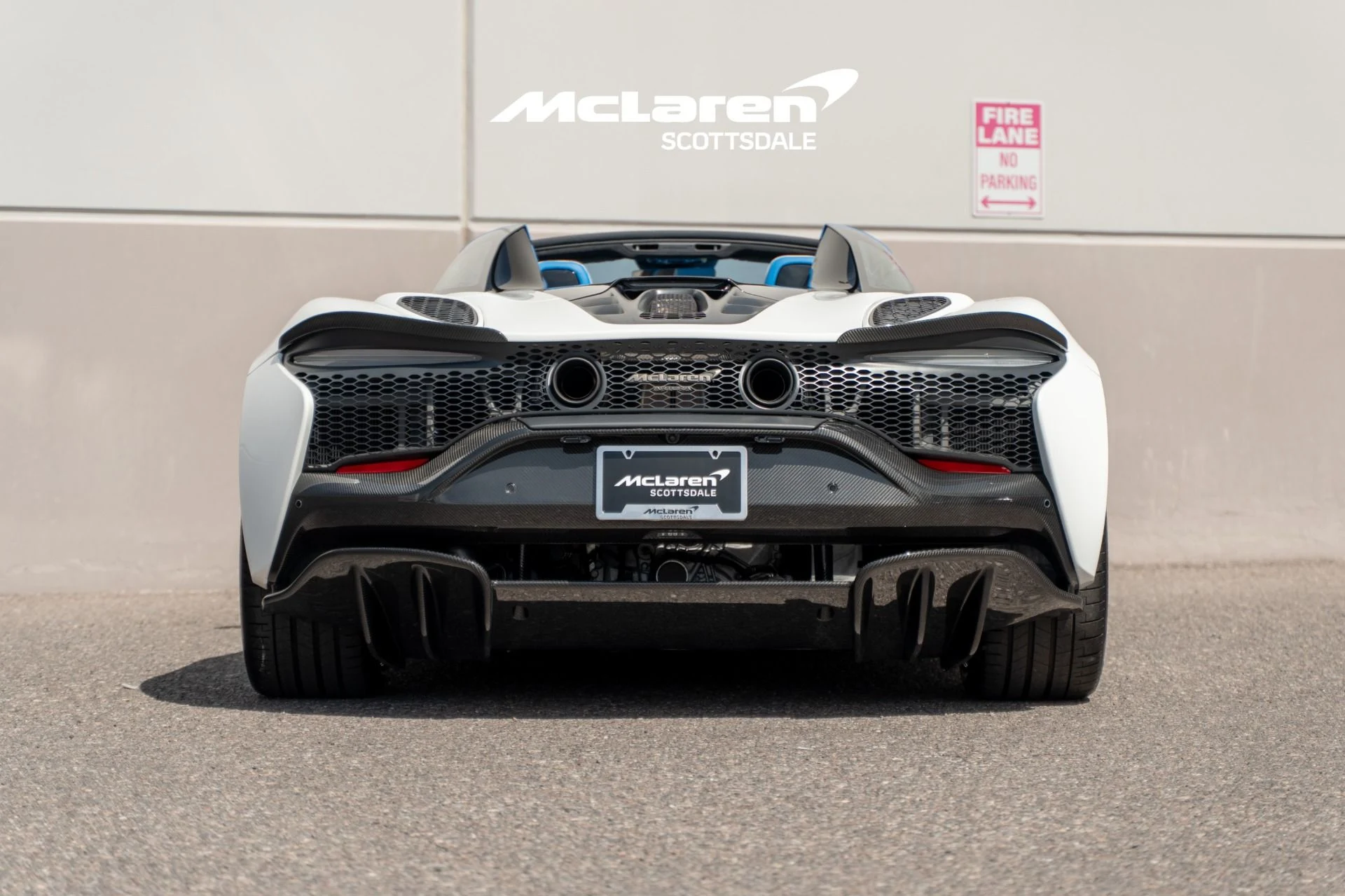 mph005_2038724516_Used_2025_MCLAREN_ARTURA_1790361452_7501f47b51