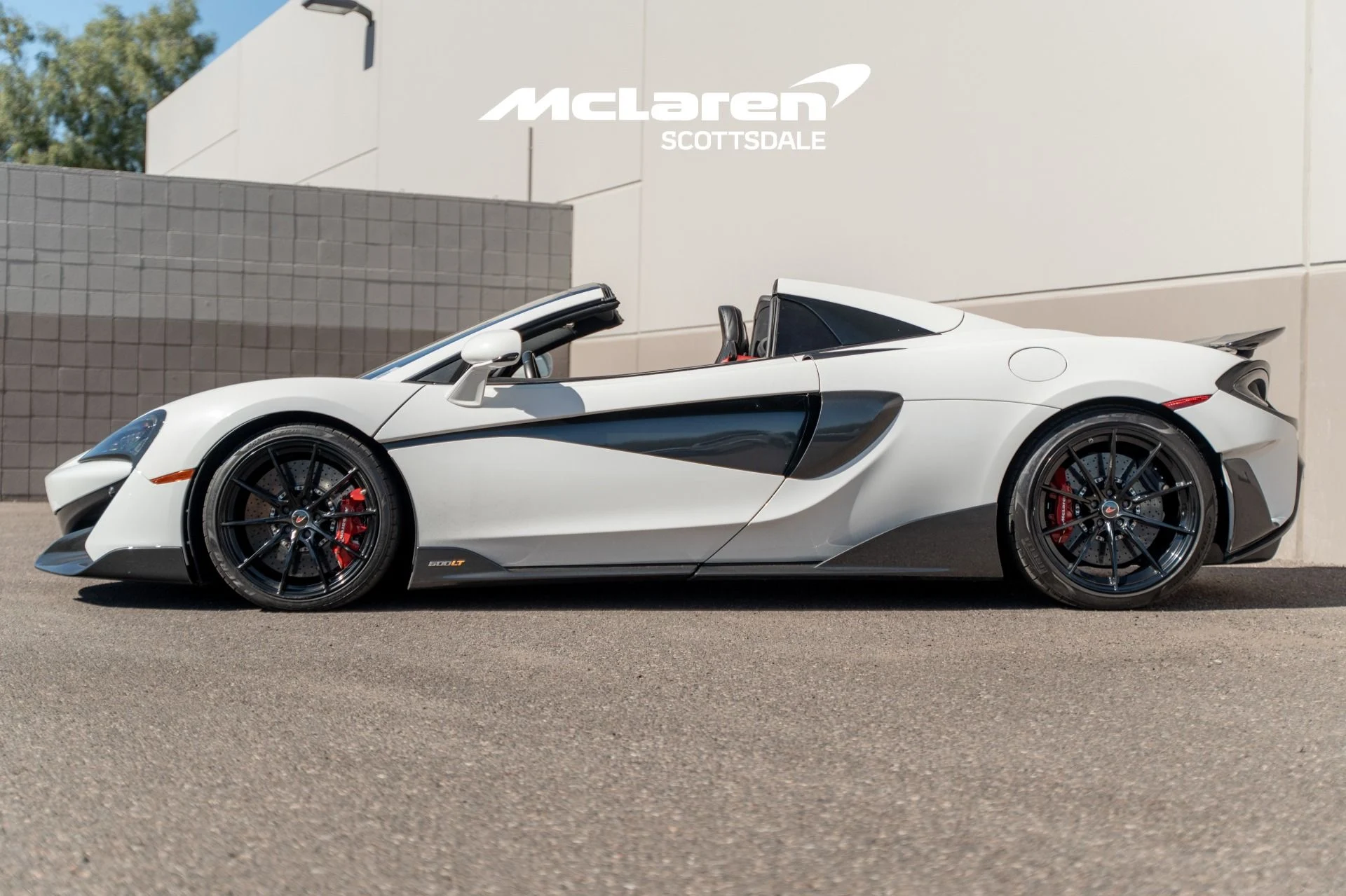 mph005_2045390313_Used_2020_MCLAREN_600_LT_1762553464_3dcb878ffa