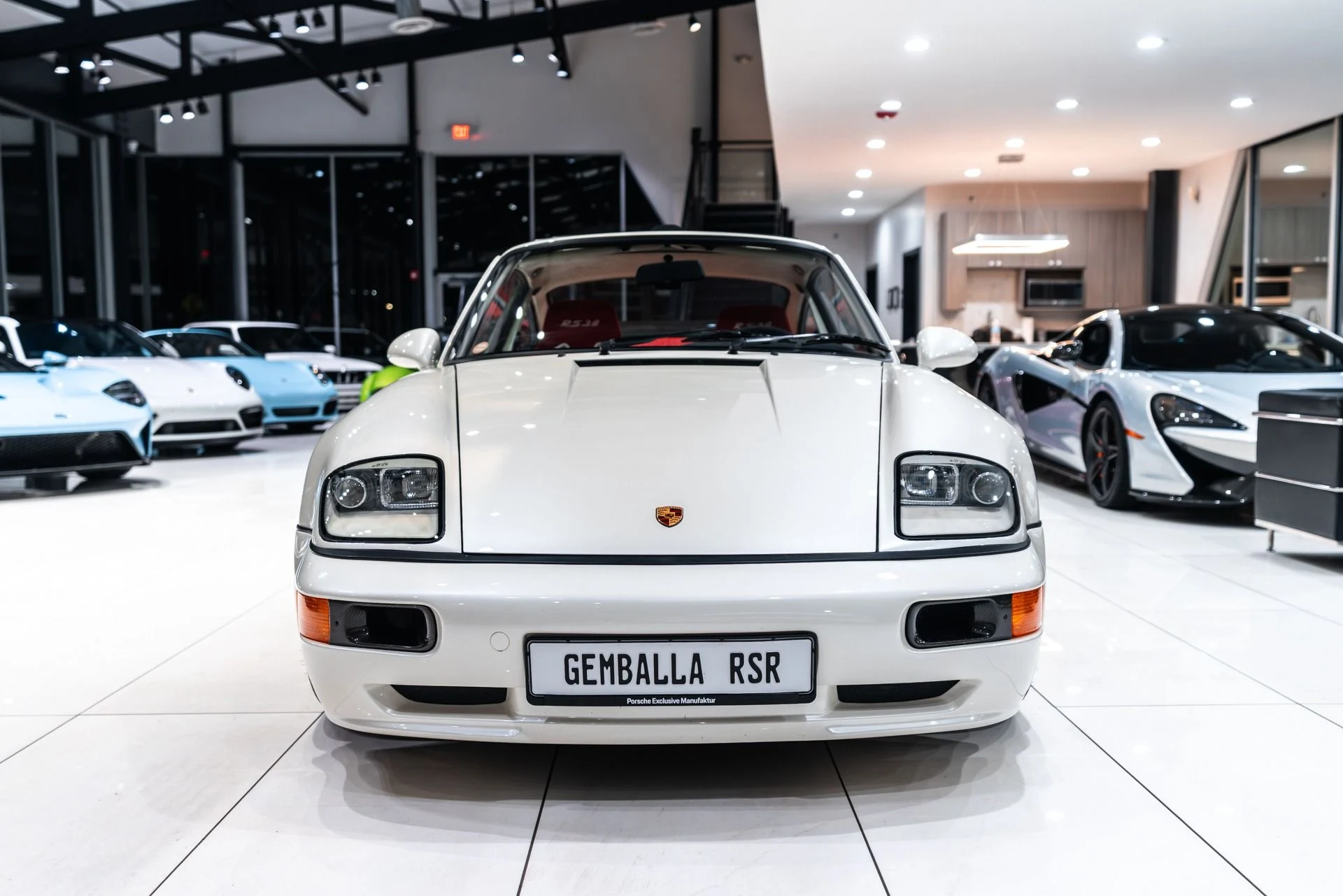 mph005_2046042249_12739_p6_l_4261b71085