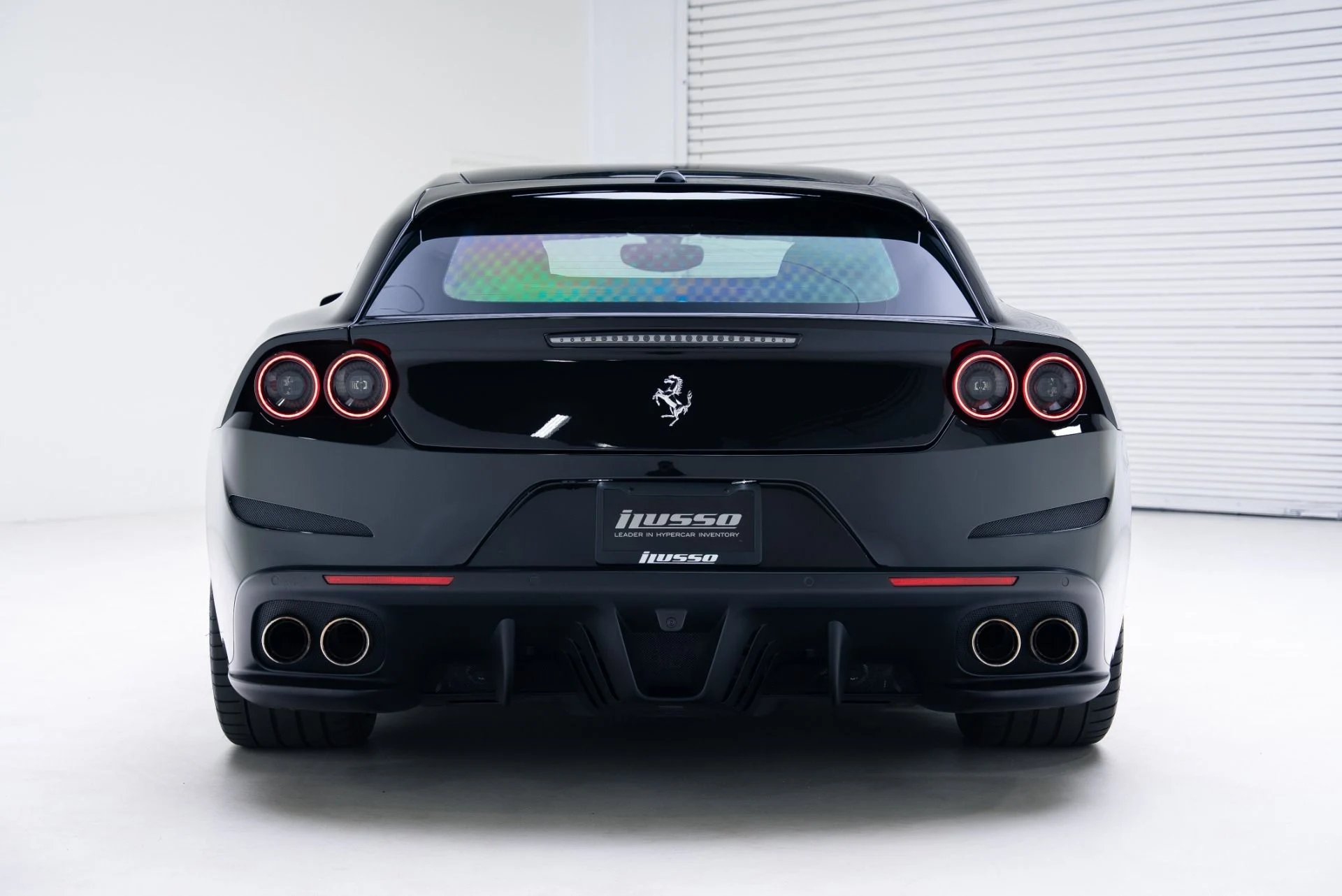 mph005_2046799581_Used_2018_Ferrari_GTC_4_Lusso_1768413919_300b77a252