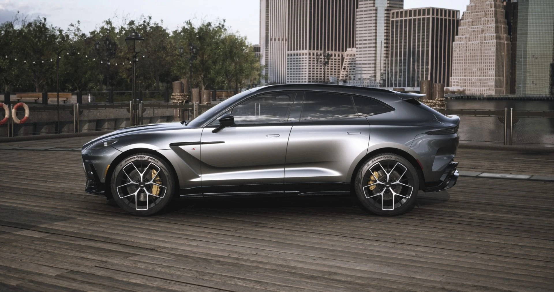 mph005_2049357169_New_2026_Aston_Martin_DBX_S_IN_TRANSIT_11d8b74e4c