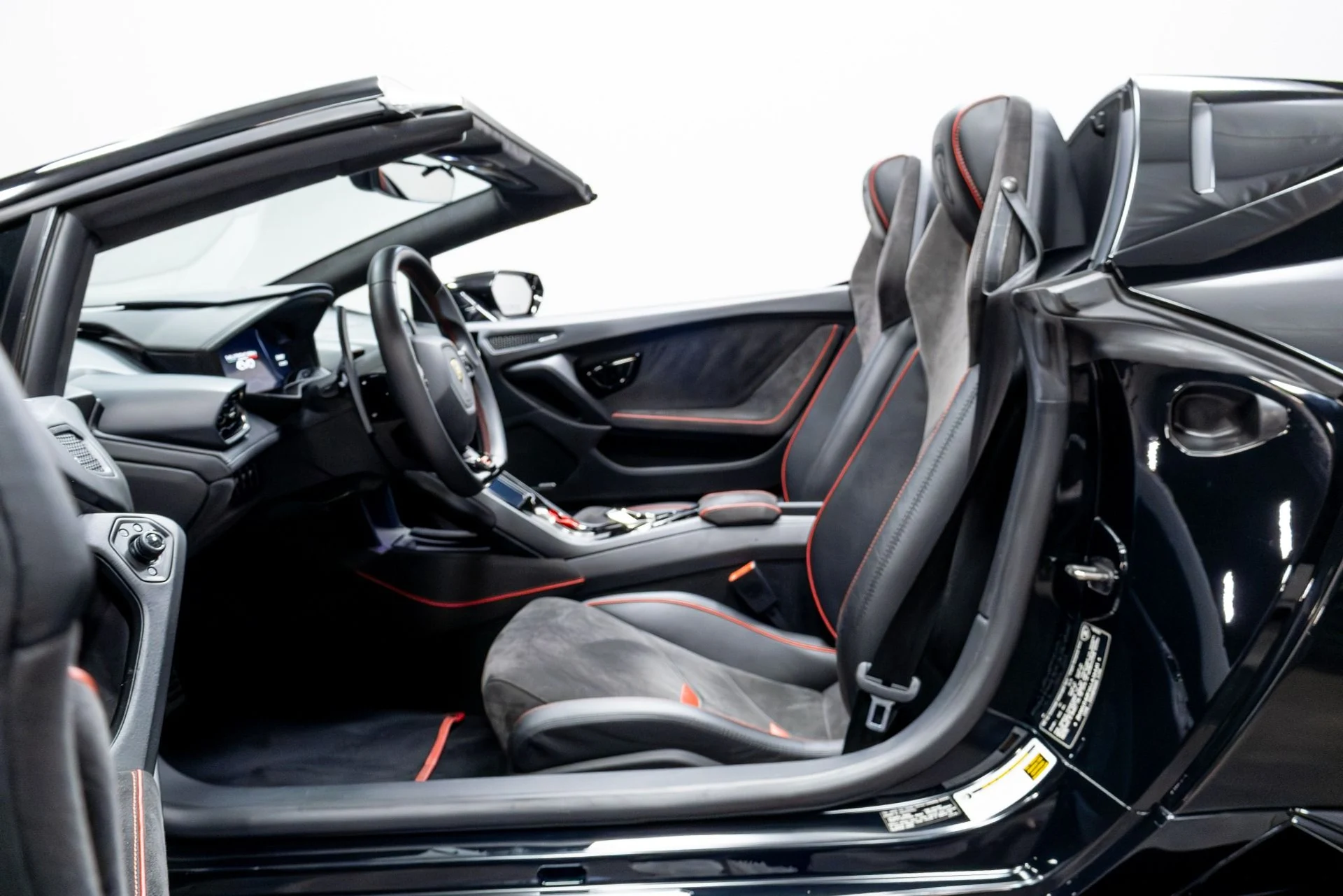 mph005_2050738721_Used_2020_Lamborghini_Huracan_EVO_1774302334_8c2f87c364