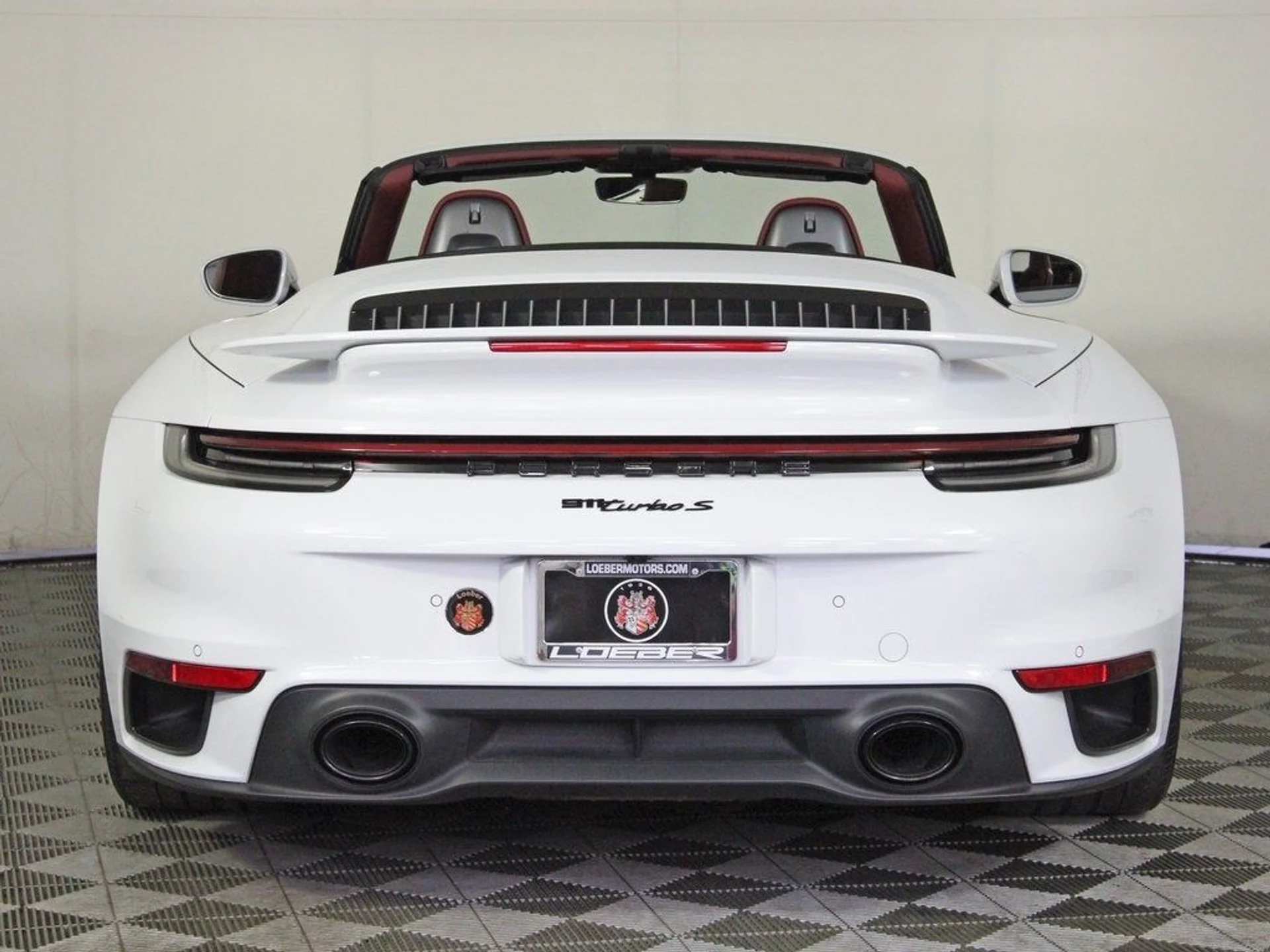 mph005_2057208593_6_63ba332755