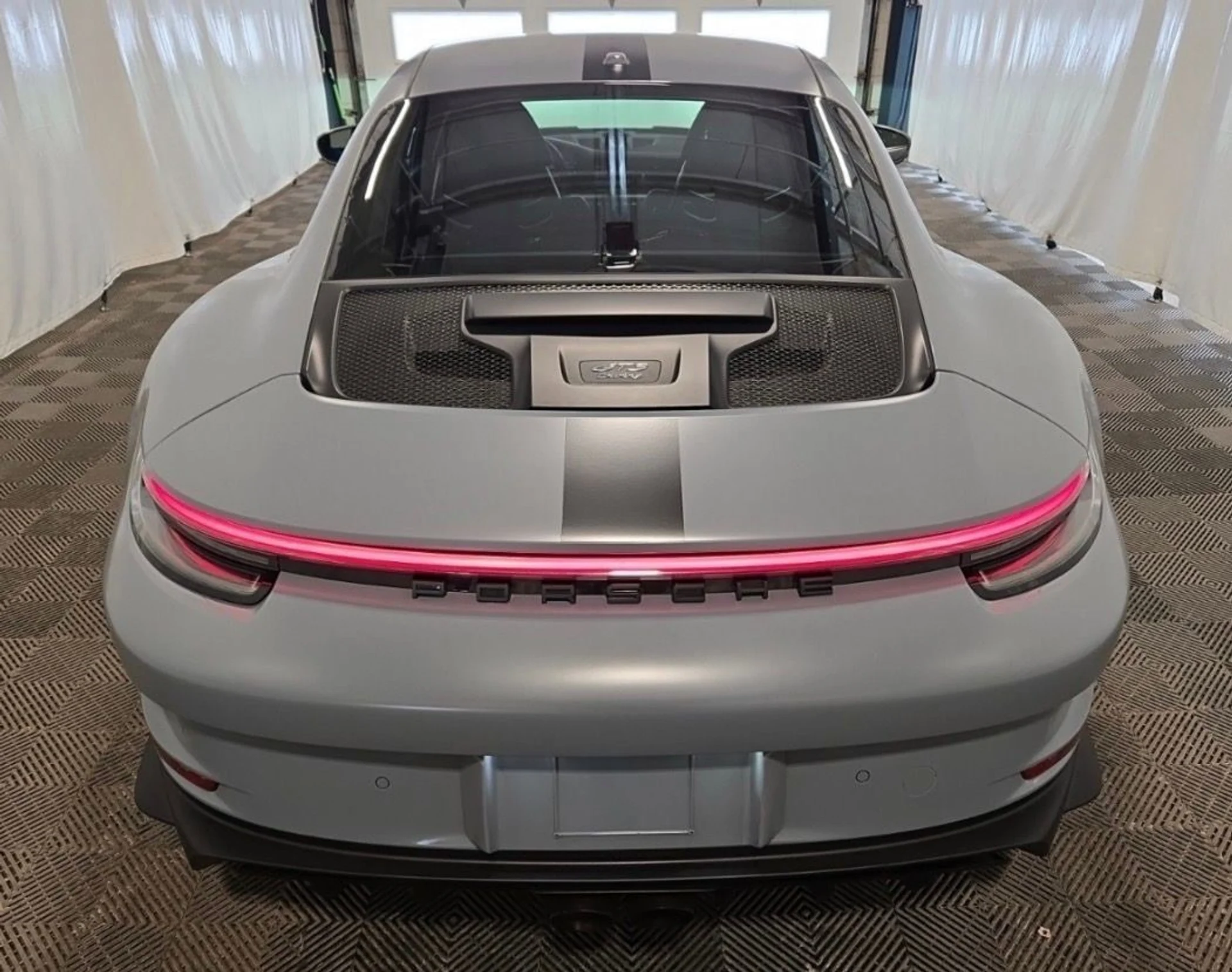 mph005_2061745623_1d4cdecb8f8acefce44f9e5a3d12719ex_50145d594e