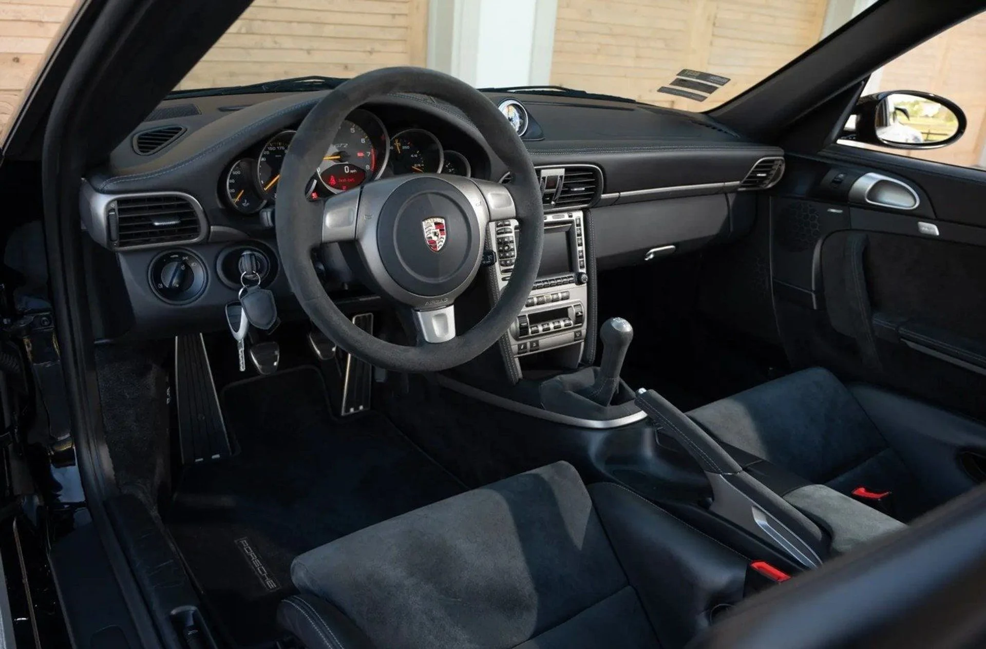 mph005_206420833_5fb07ddee0f400a0c0a76078067386bdx_905448473f