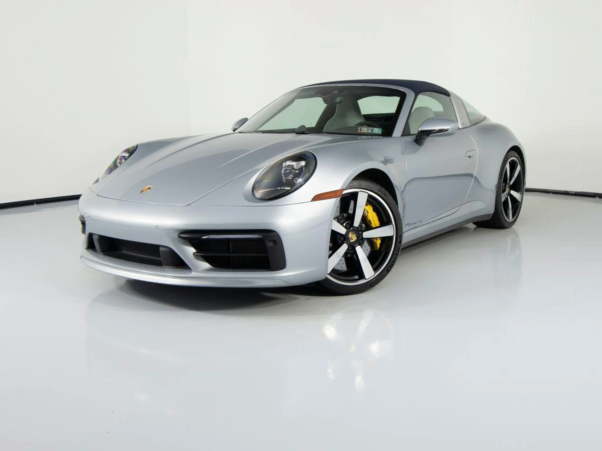 mph005_2067034608_h_Udhvvg_EOQEHA_Rv5_x5h3s53_Yo_Y_f6cec889cb