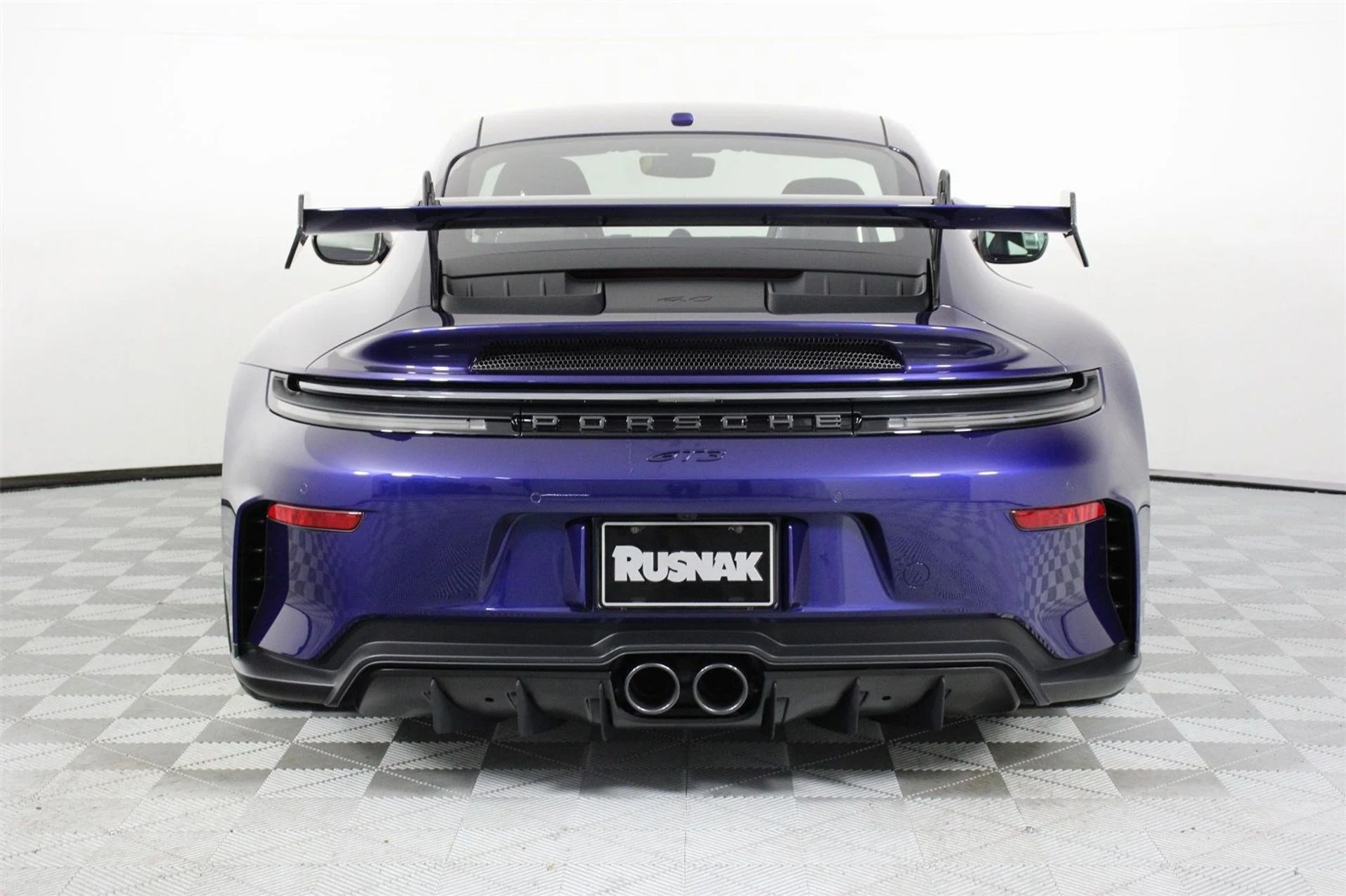 mph005_2069061955_98ba0d59c557855f26f349ea70333aa8_06587b9356