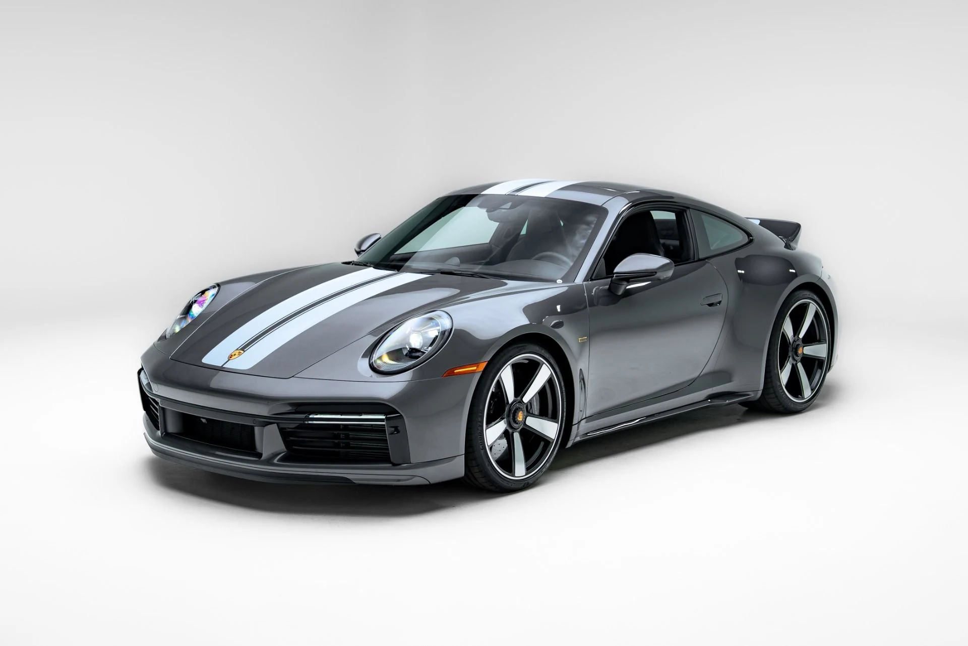 mph005_2071030787_Used_2023_Porsche_911_Sport_Classic_1776441930_29b3585d72