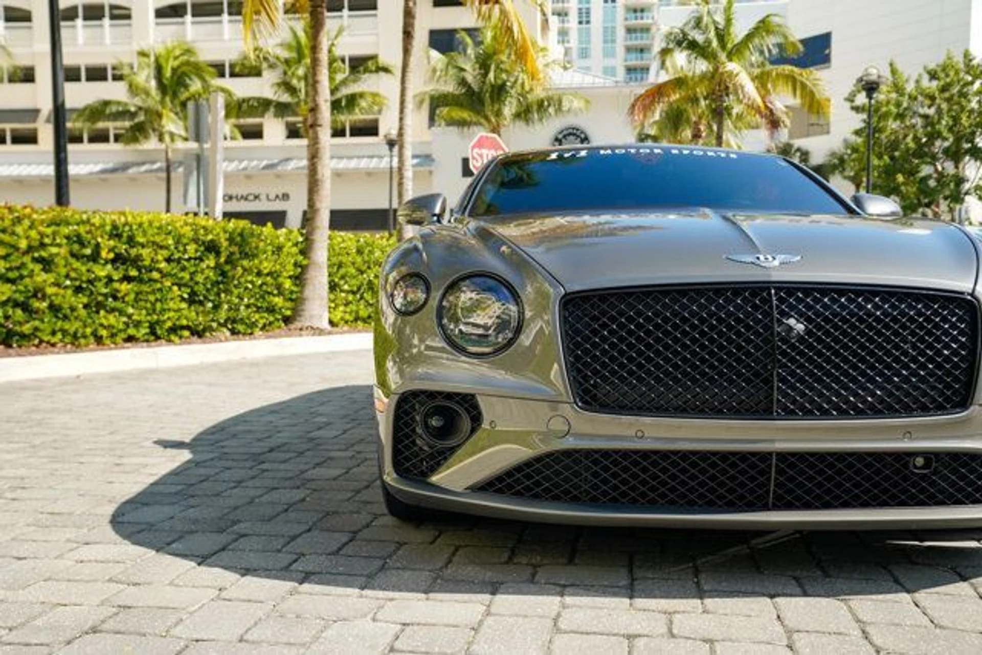 mph005_2081693744_22956151_6_640_52cc1d6663