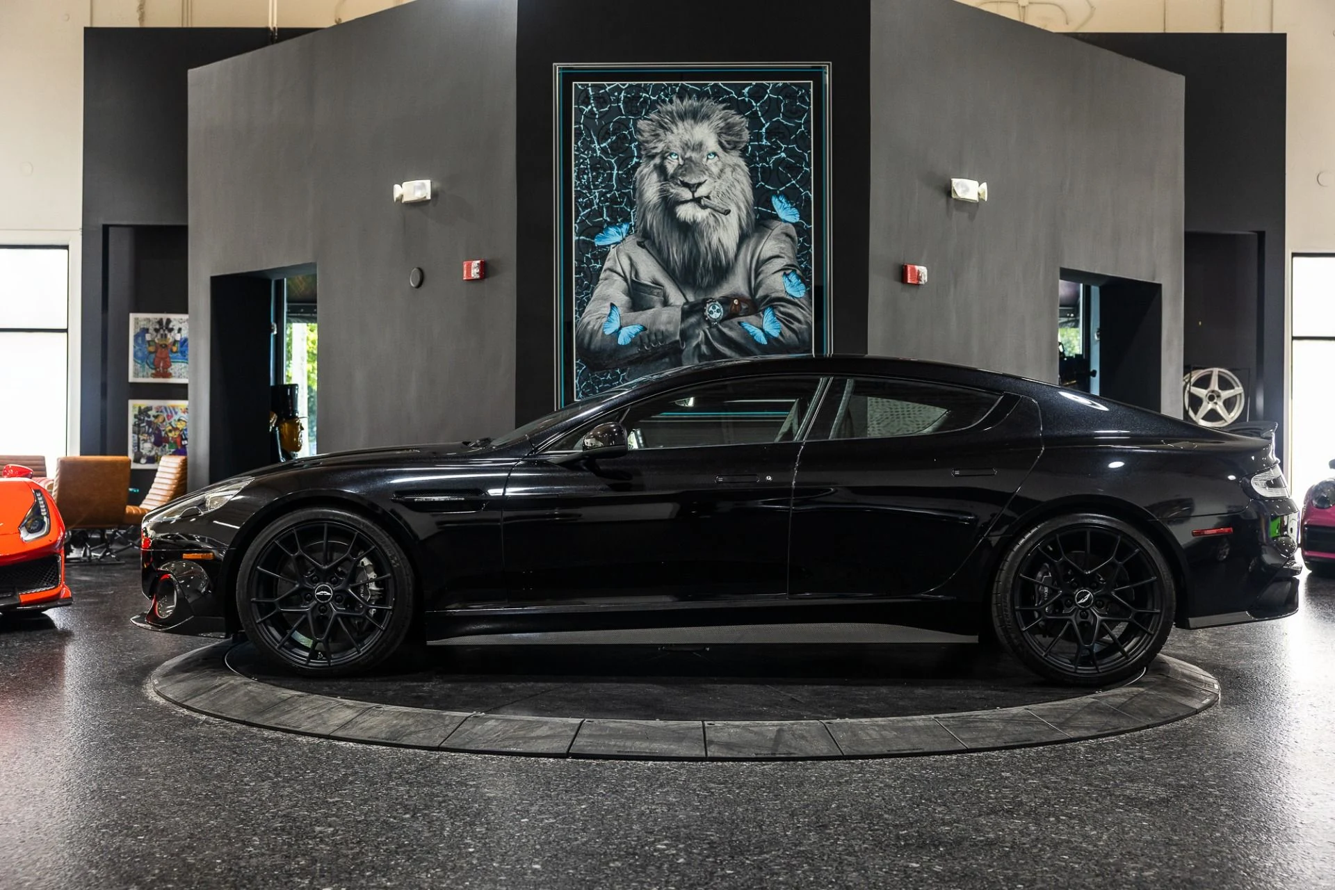 mph005_2087906081_Used_2019_Aston_Martin_Rapide_AMR_257000_MSRP_1764127123_4b42d6db01