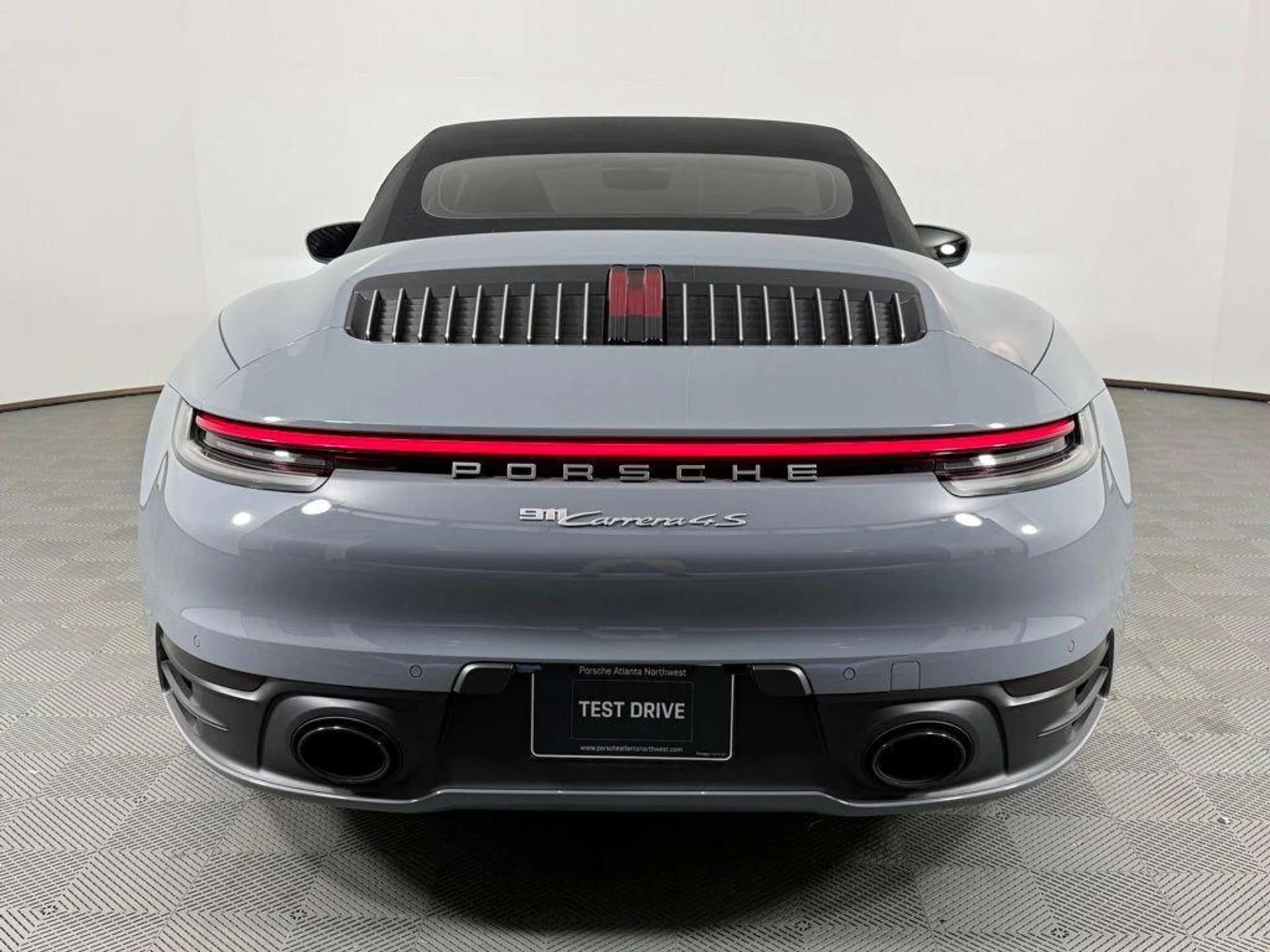 mph005_2091885063_lsfu_GO_Glb_W_Xw_U02y_A_dys5n_Zi_Q_7bf530bfac