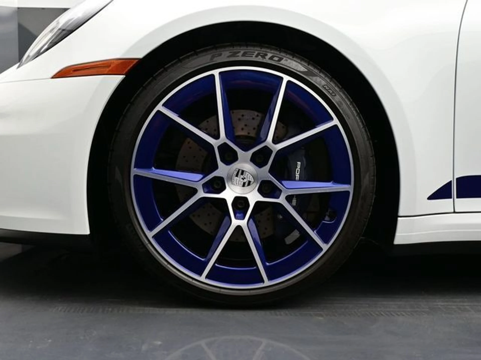 mph005_2098525500_b480e61187ae6ae7e27fc02bad8e1812x_cbfca6ffc4