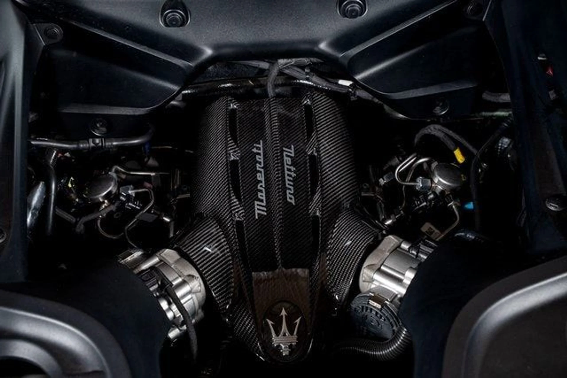 mph005_2108832095_43a872df57bfe4ee79ff4ad99c647e91x_0f79783eb0