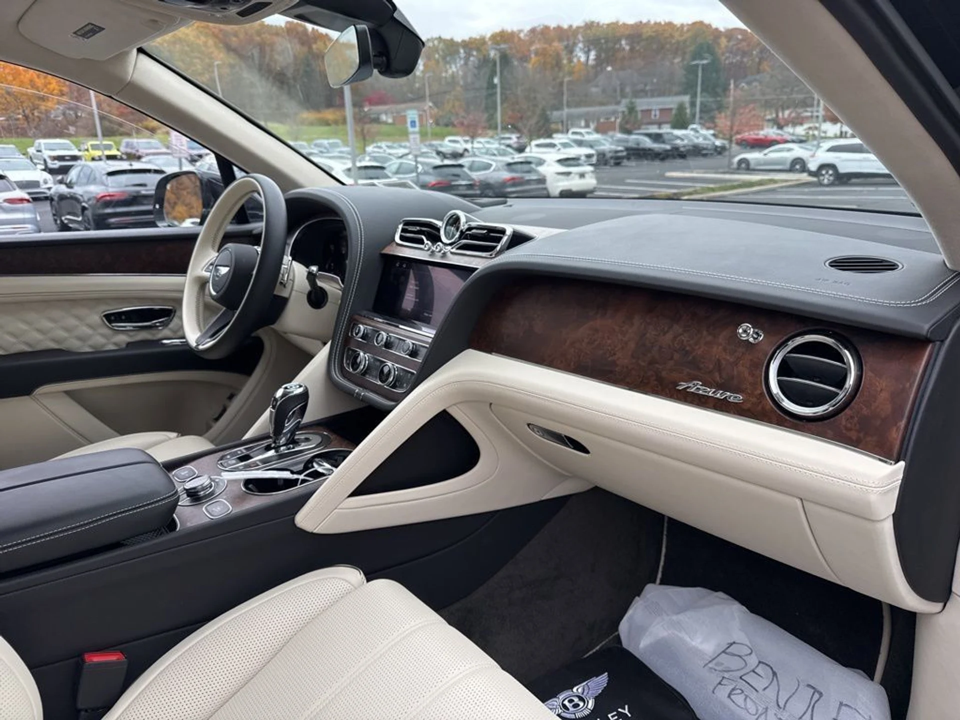 mph005_2110409664_9a3c900aa37c4945b11a97996e5d1bef_ff2072b6f1