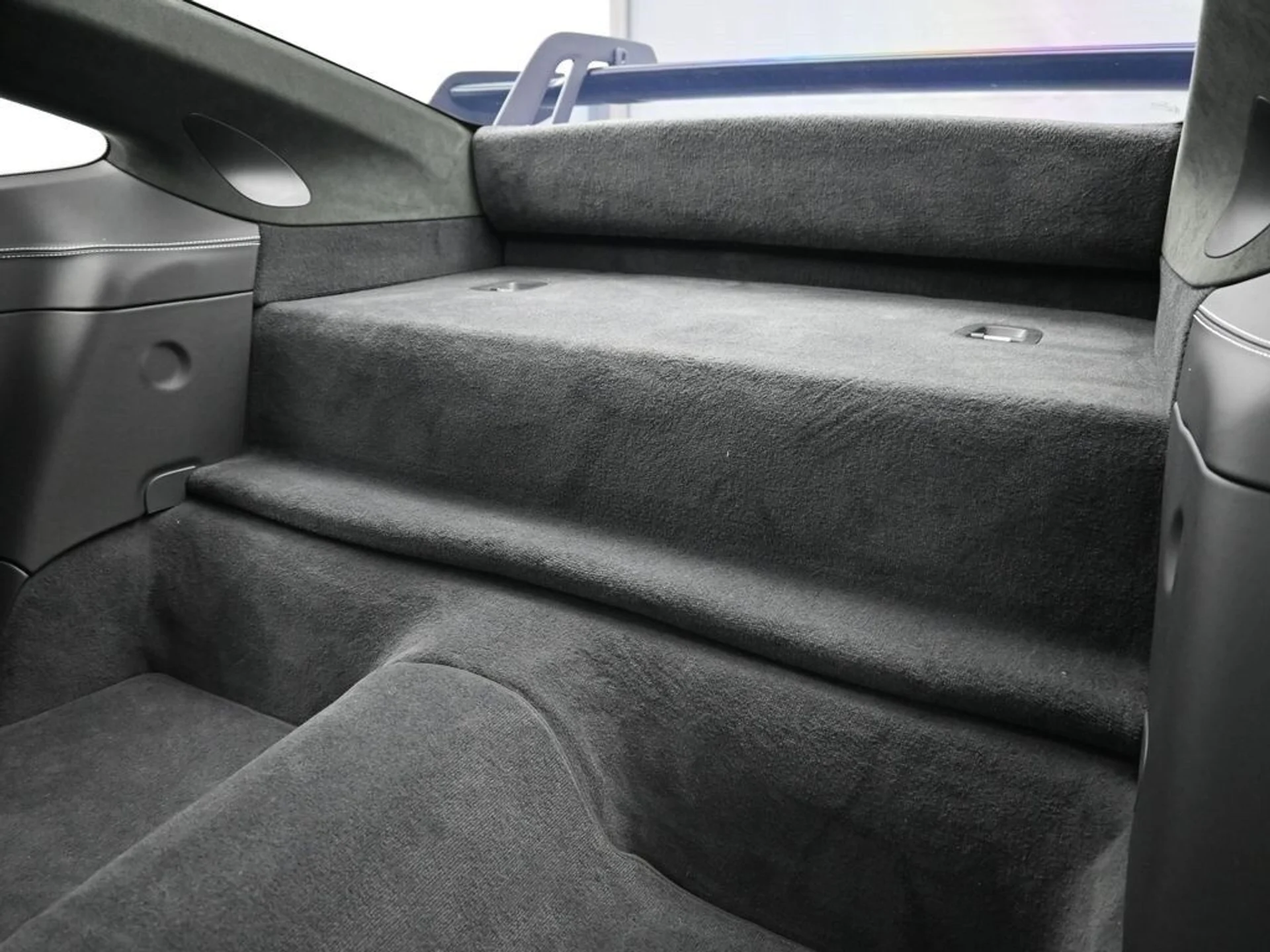 mph005_21106042_cc40bf38972abc907188d6fde30e9301x_e7ff2a54b1