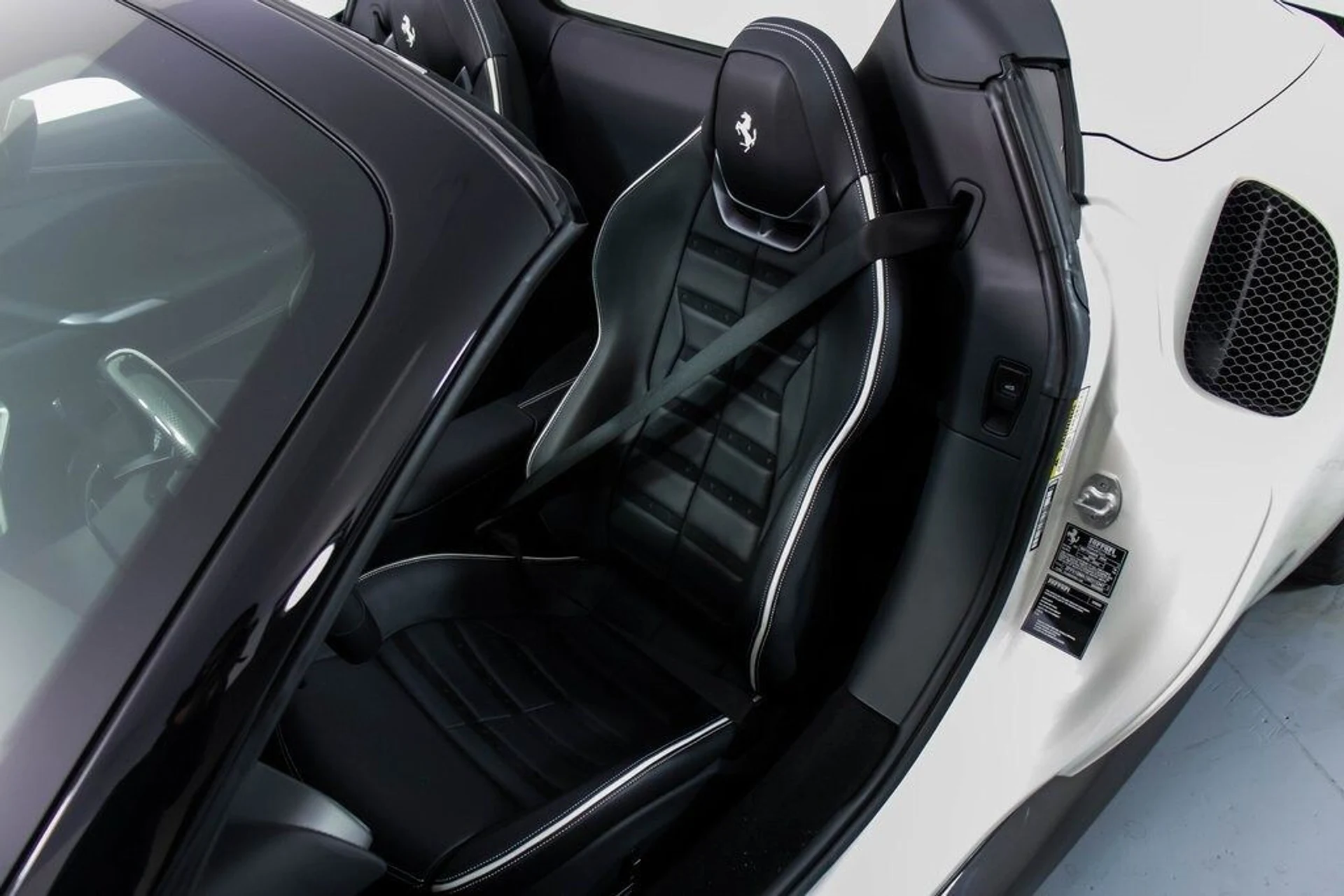 mph005_2110936744_b5ce7be8737ceccce24b9a013cb20669x_4ea6b5f89a