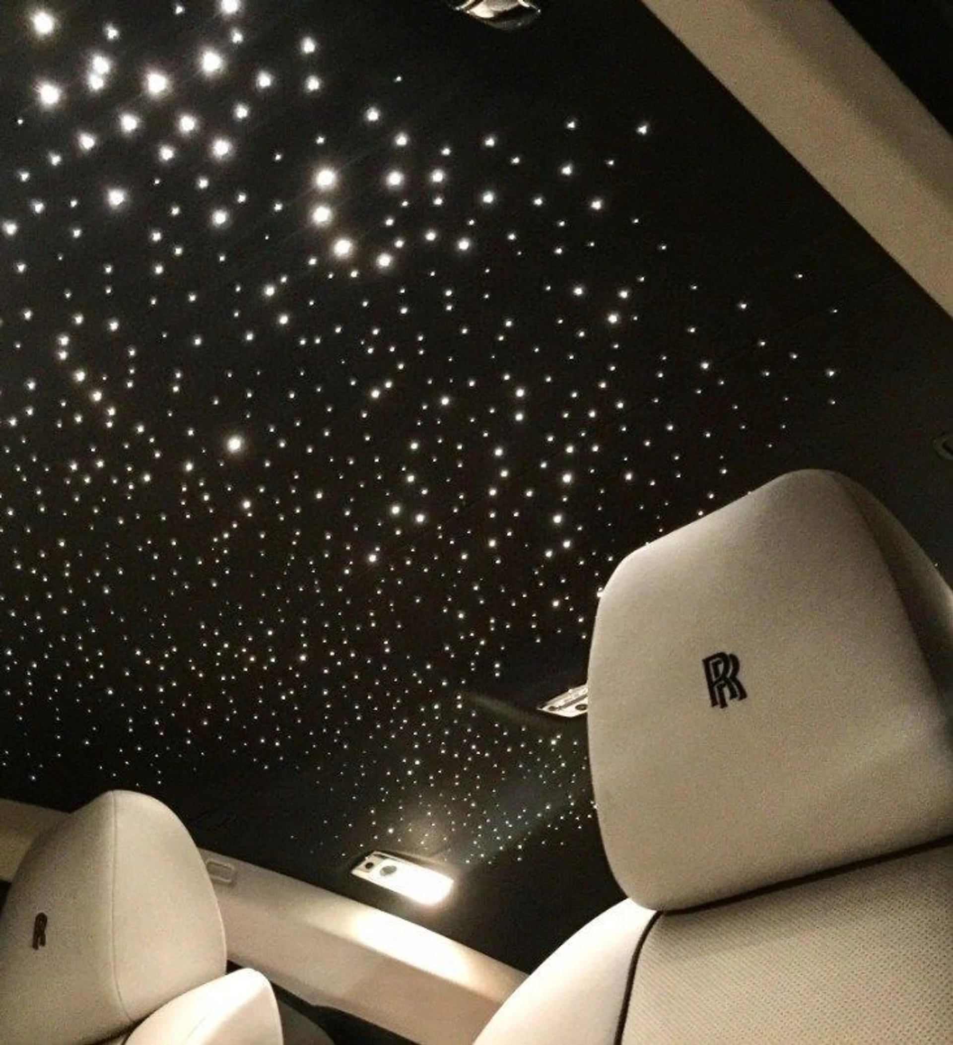 mph005_2112480442_331a67955416d99c446a37f474bab269x_259bf75f0a