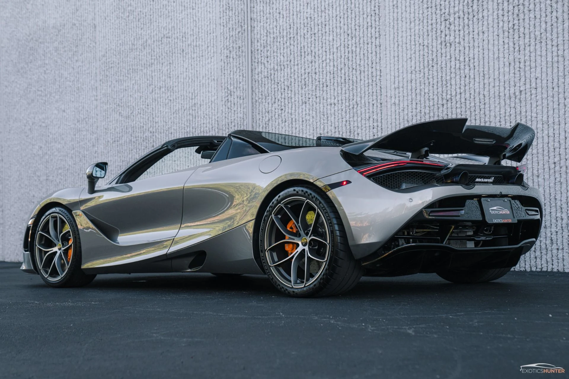 mph005_2120116879_Used_2020_Mc_Laren_720_S_Spider_Luxury_w_RYFT_Exhaust_Wing_MSO_Black_Pack_Carbon_1758499622_3cd3bcfbd9