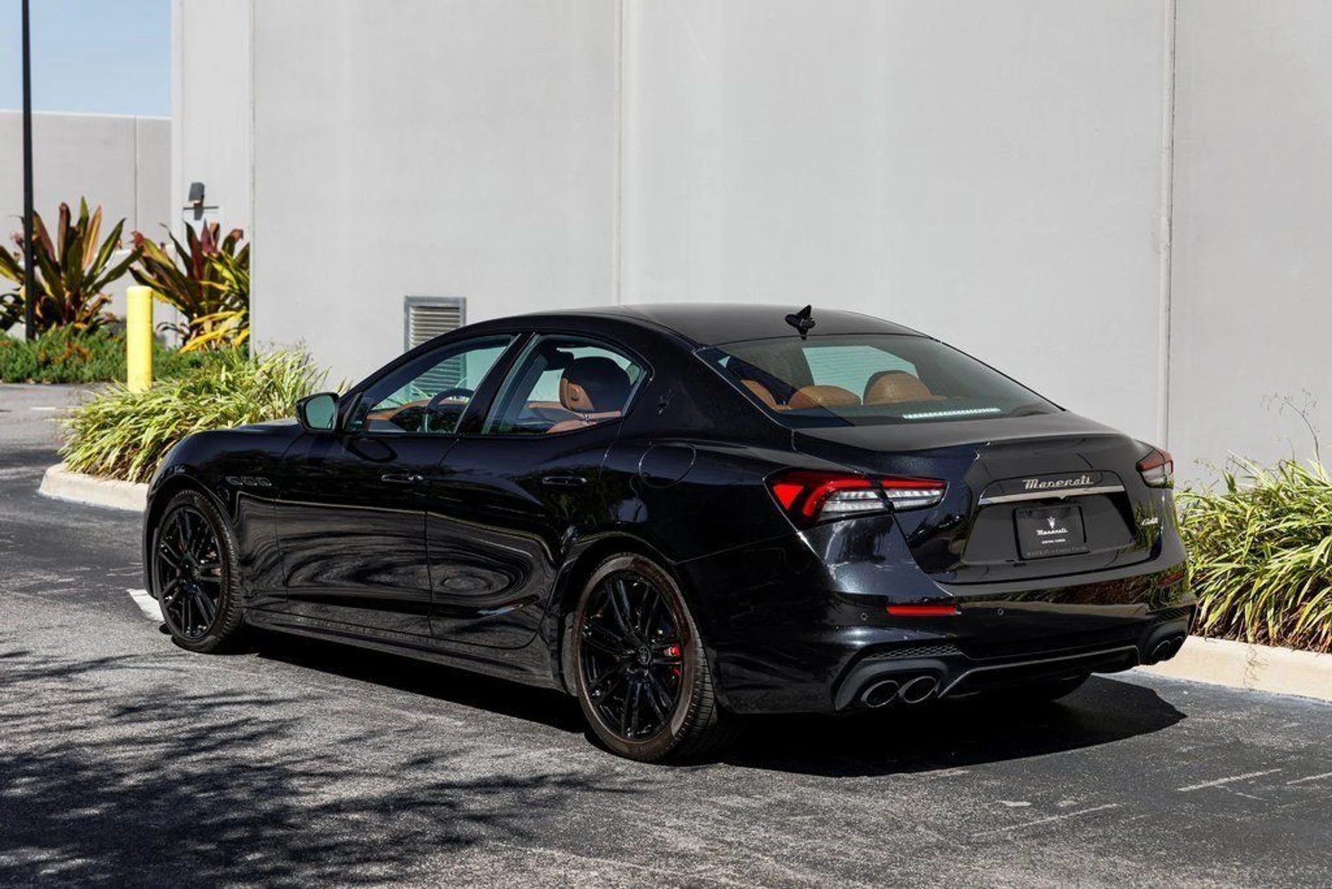 mph005_2120730424_a0dbfdc7cac42fd8aa0ef993ff48a85b_04f08b75b5