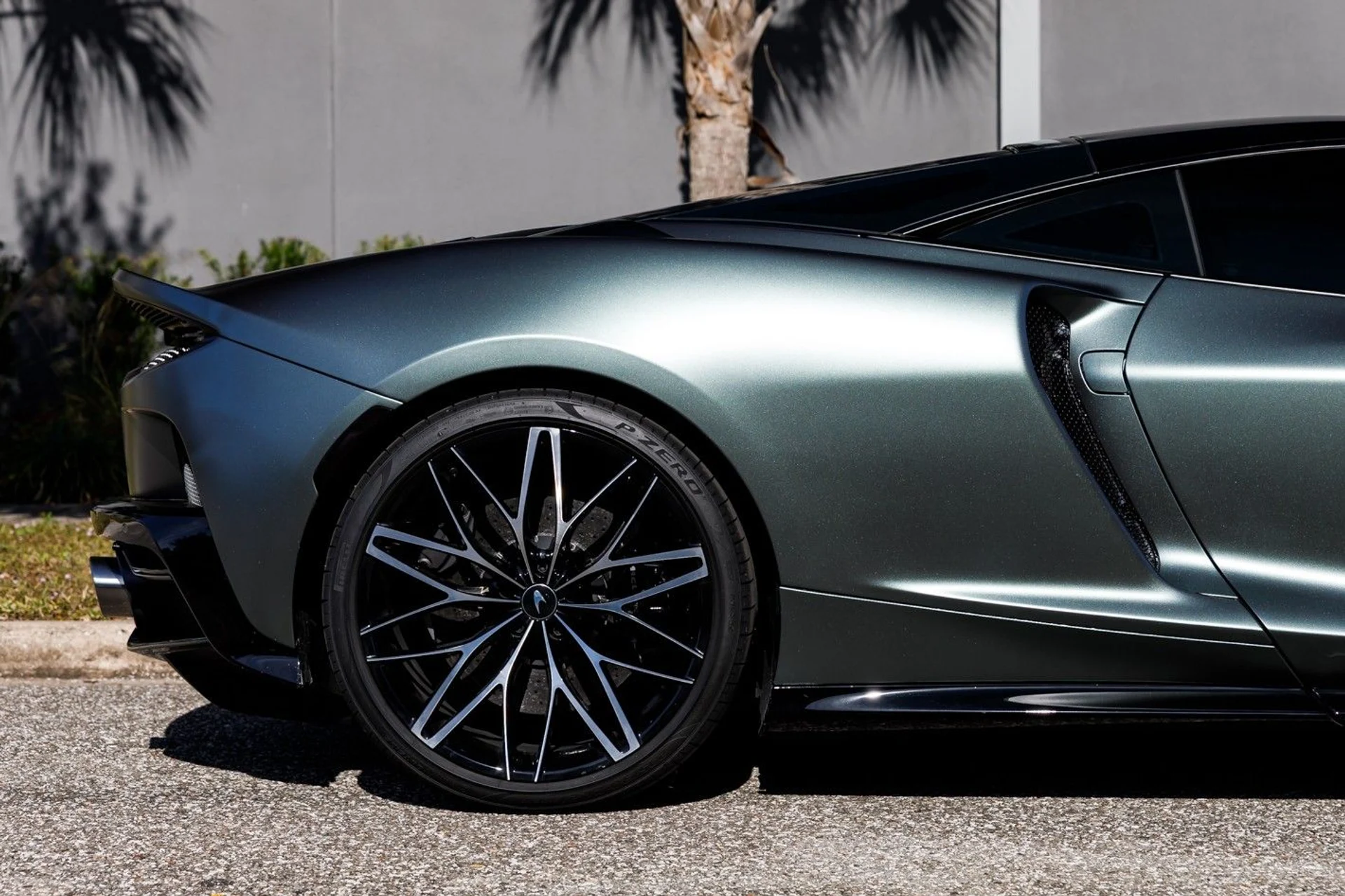 mph005_212286301_638_p6_l_da4736c536