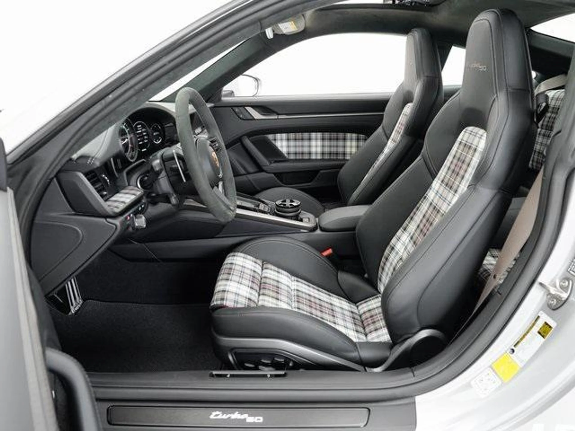 mph005_212865898_a_JFR_43nqwnu_UJ_9_Gf_RSLI_4_Z1_Ny_To_fd12440418