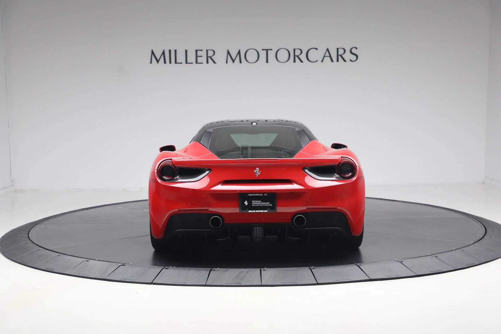 mph005_2131711811_Used_2018_Ferrari_488_GTB_1785949713_5a223b3480