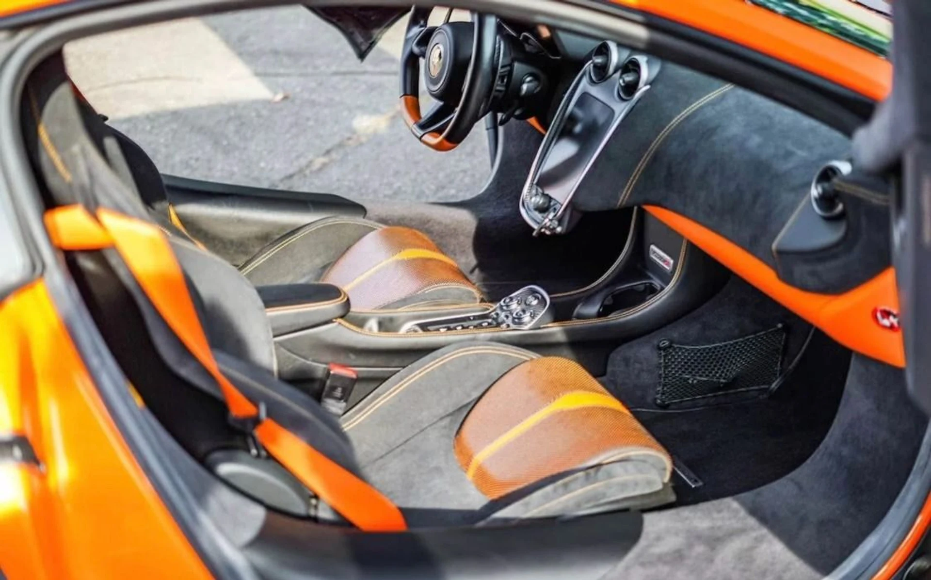 mph005_2138206797_Used_2017_Mc_Laren_570_S_1756226911_07cc9fe908