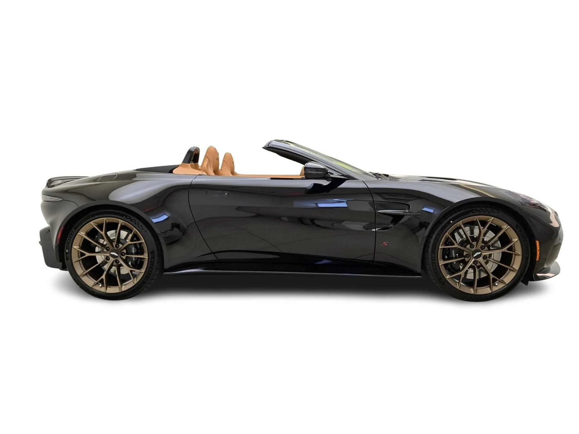 mph005_2140018102_New_2026_Aston_Martin_Vantage_S_1776403016_4a000ee90c