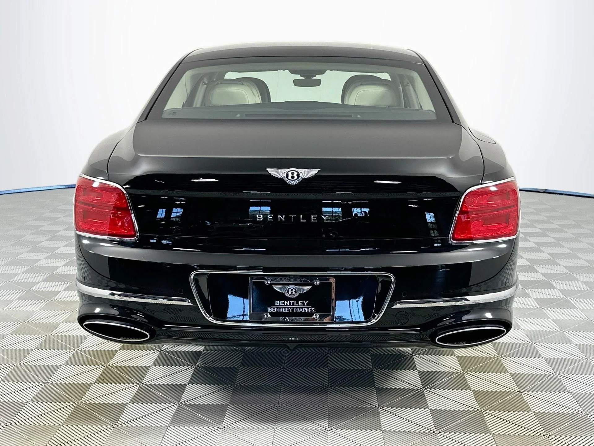 mph005_214557500_6_3b493ee53c