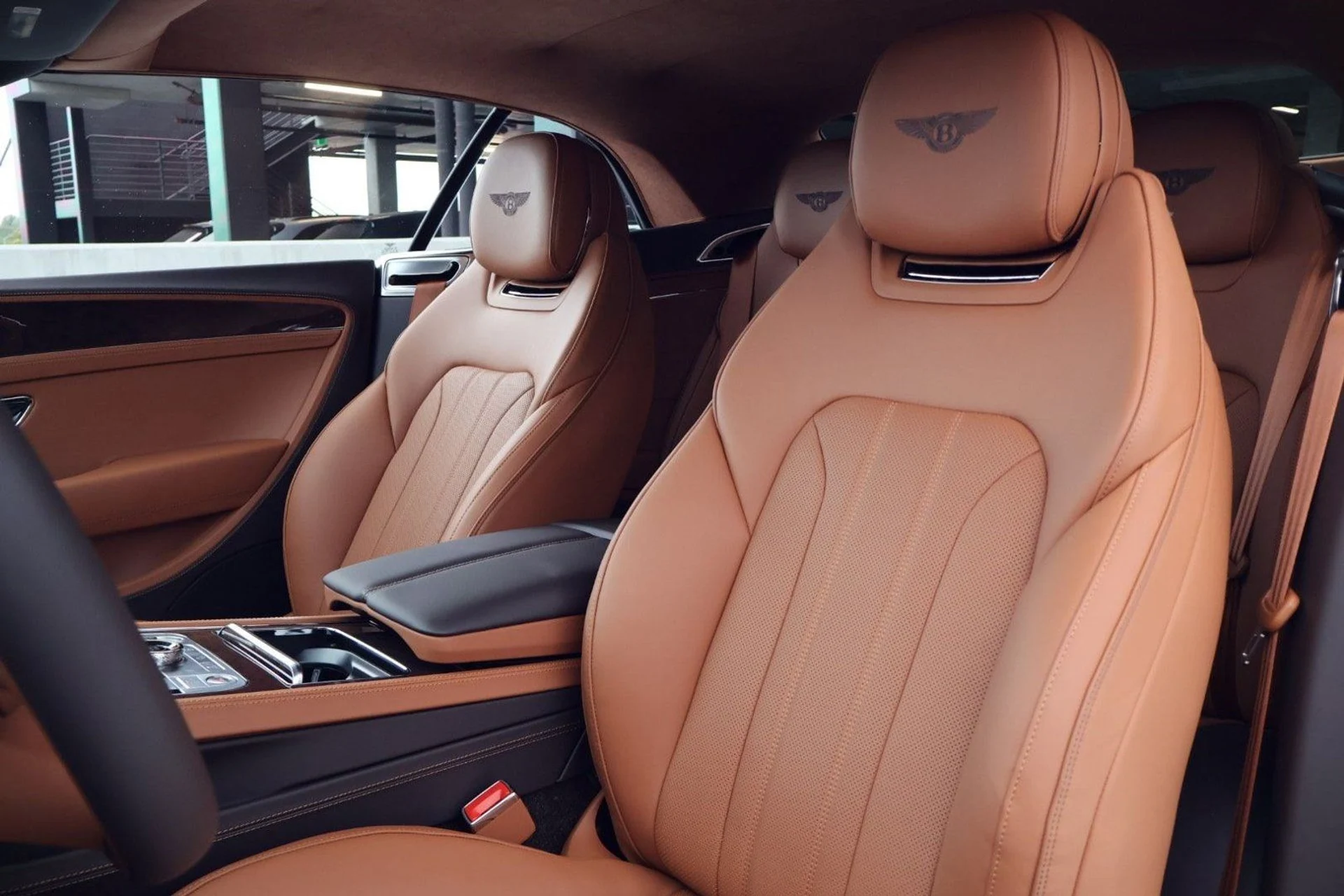 mph005_2146982701_a407a8a58f1253d051af643e33996df0x_eef5ae0ae5