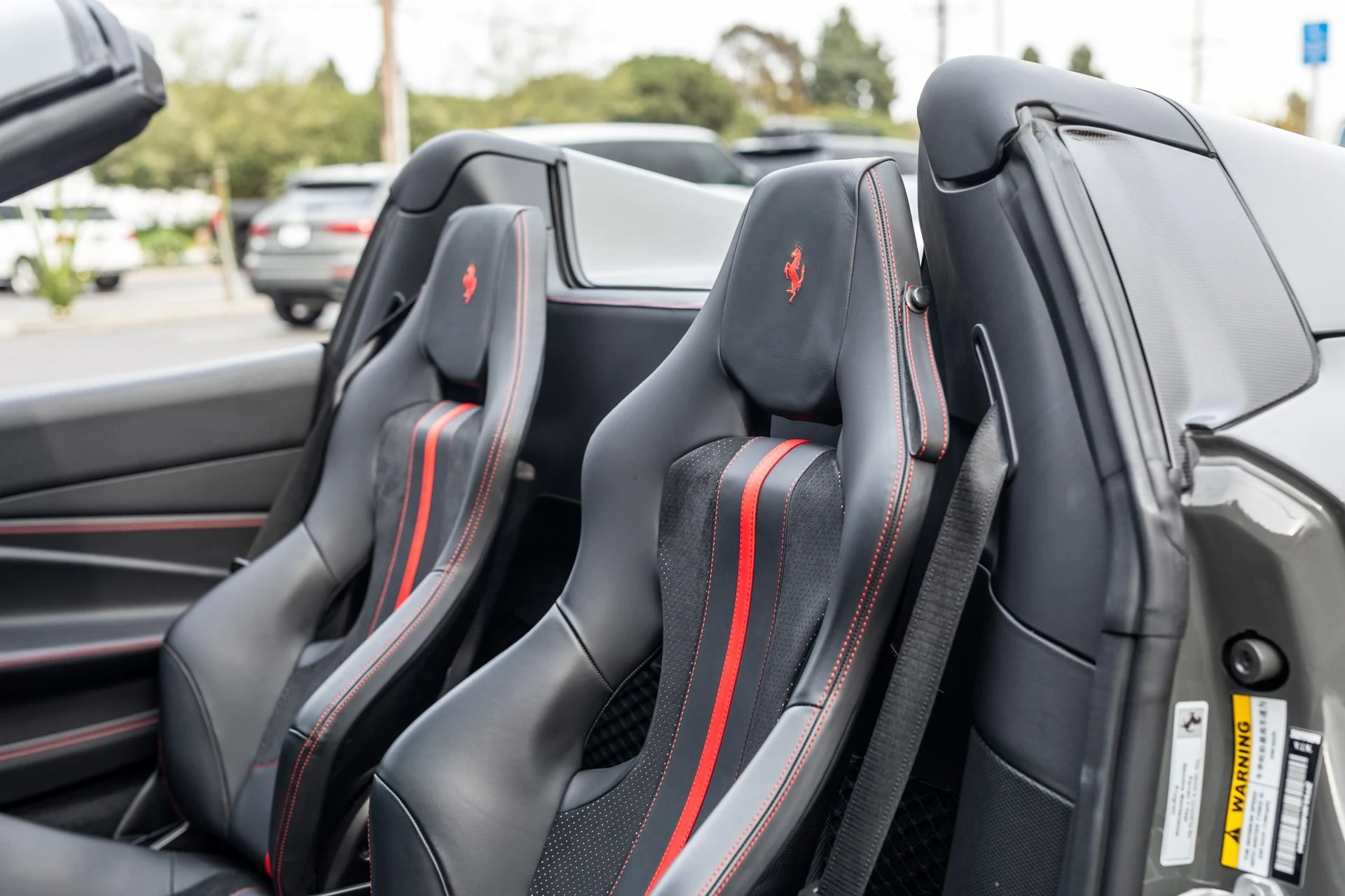 mph005_2147594315_Used_2021_Ferrari_F8_Spider_1734052229_68f19522fb