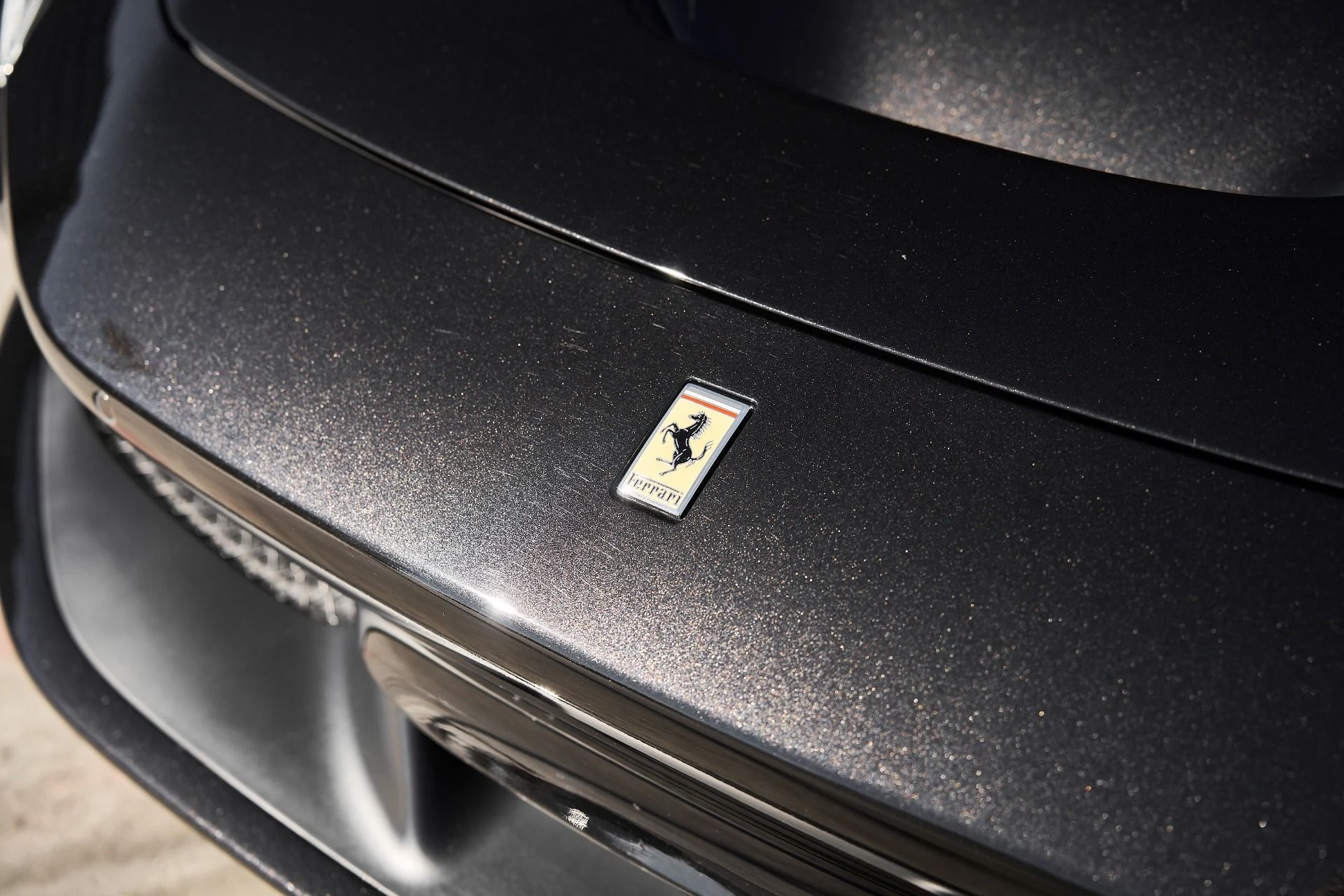 mph005_2148472713_Used_2021_Ferrari_F8_Tributo_Base_1761264159_0fbbf37e86